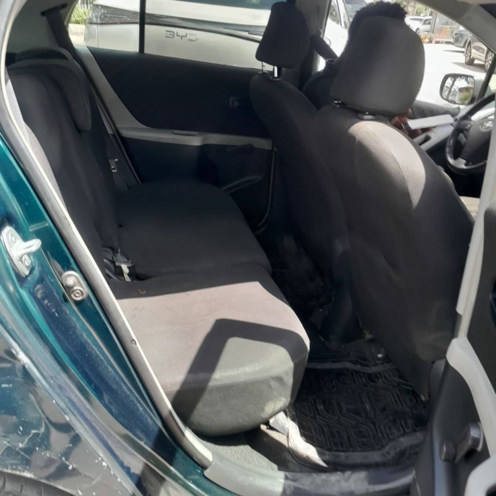 2007 Toyota Yaris compakt — photo 2