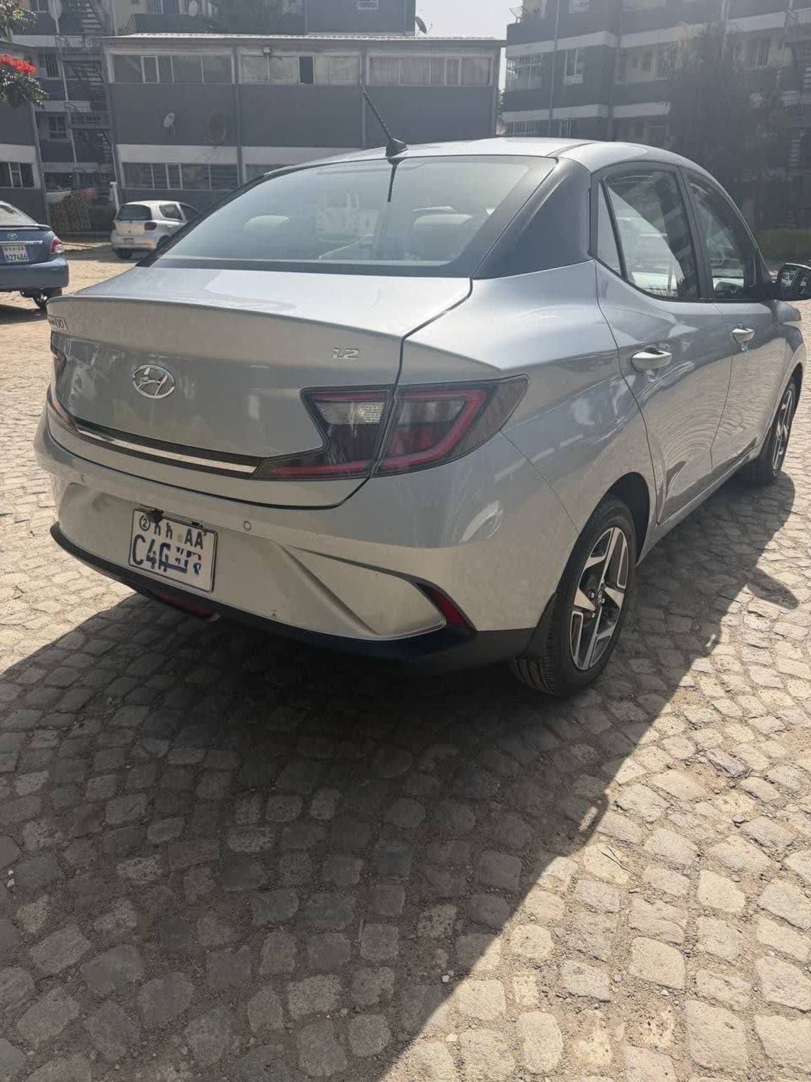 2022 Hyundai Grand i10 — photo 5