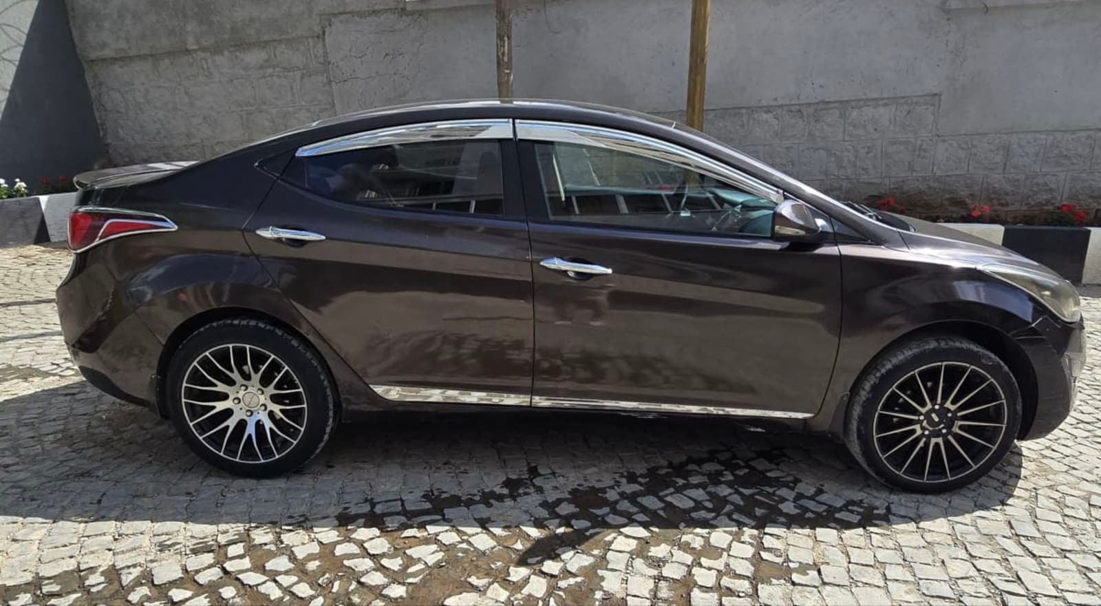 2014 Hyundai Elantra — photo 4