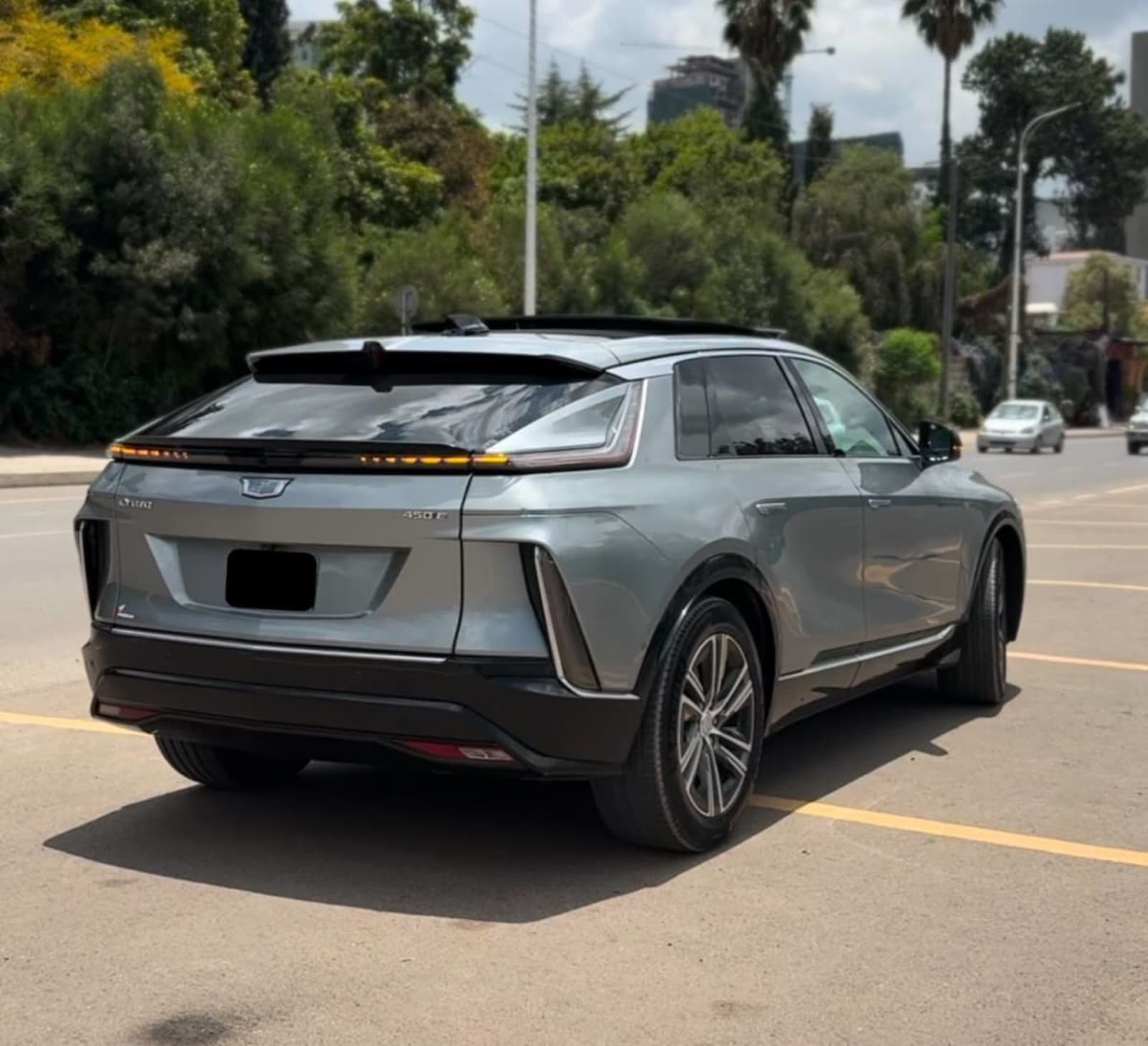 2023 Cadillac Lyriq 450E — photo 5