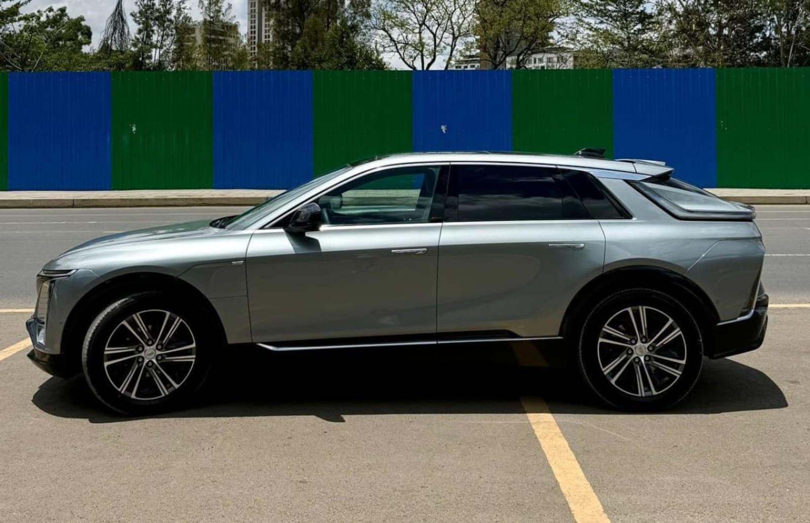 2023 Cadillac Lyriq 450E — photo 7