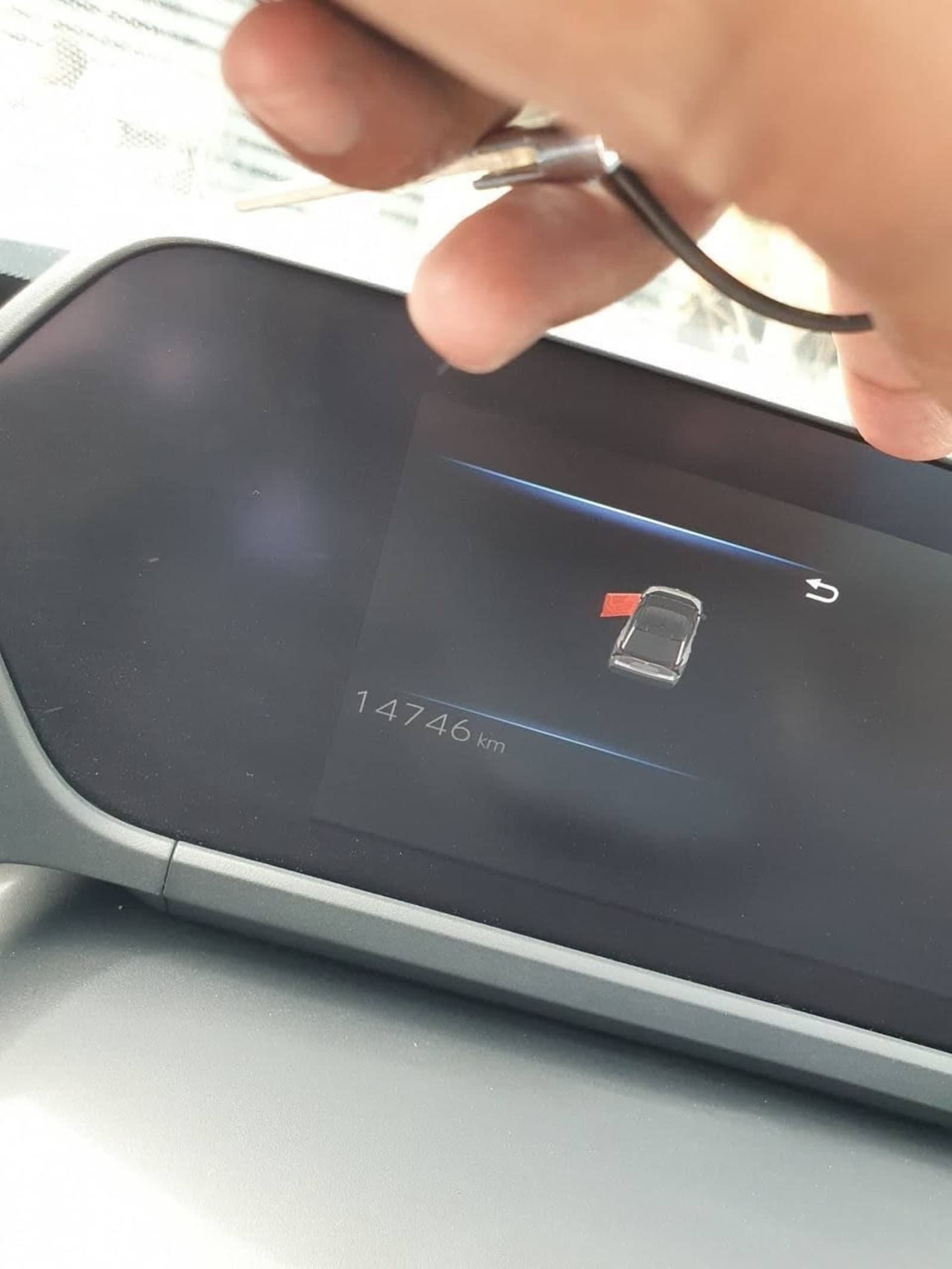 2023 Toyota BZ4X EV — photo 3