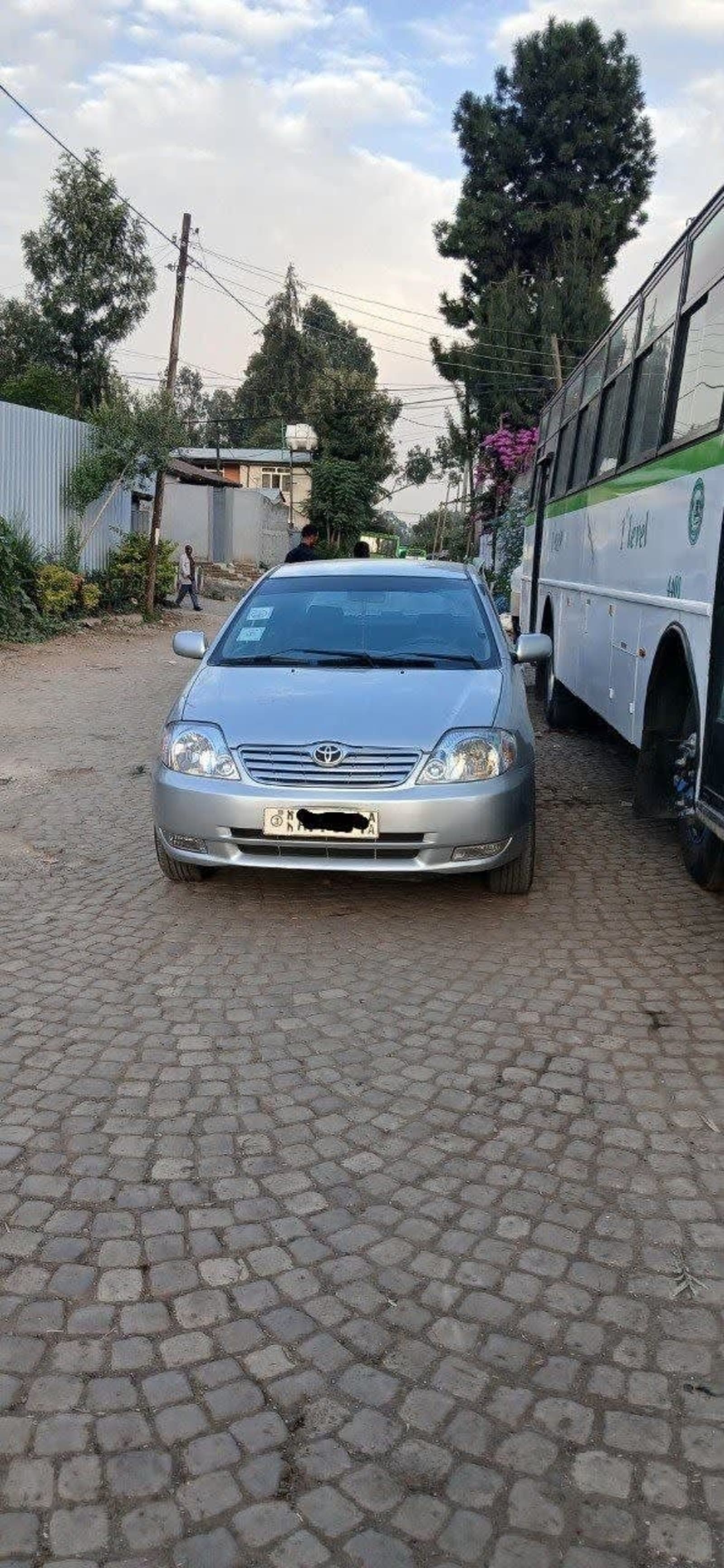 2004 Toyota Corolla — photo 2