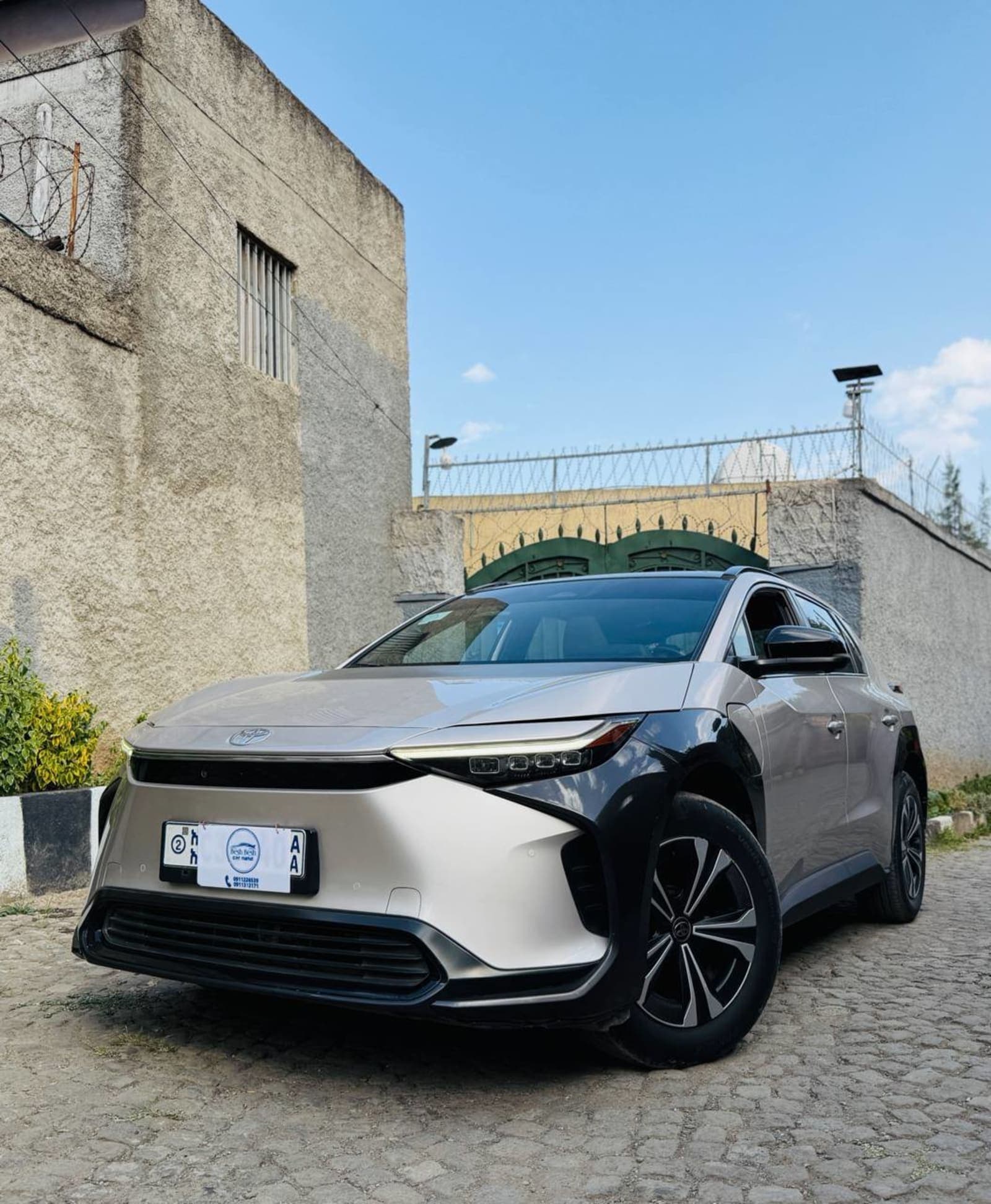 2023 Toyota BZ4X EV — photo 7