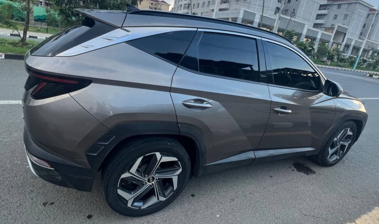 2021 Hyundai Tucson — photo 2