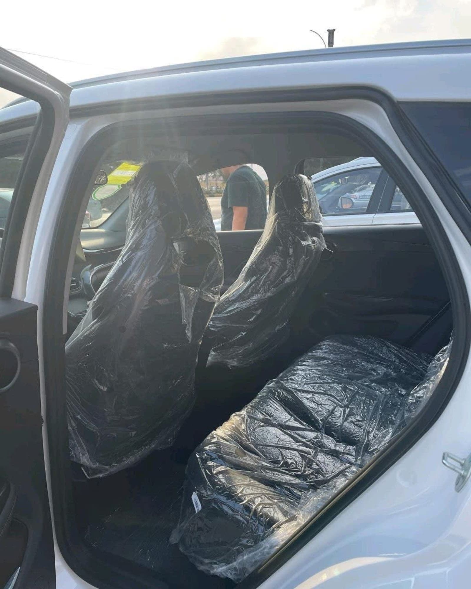 2025 BYD E2 — photo 4