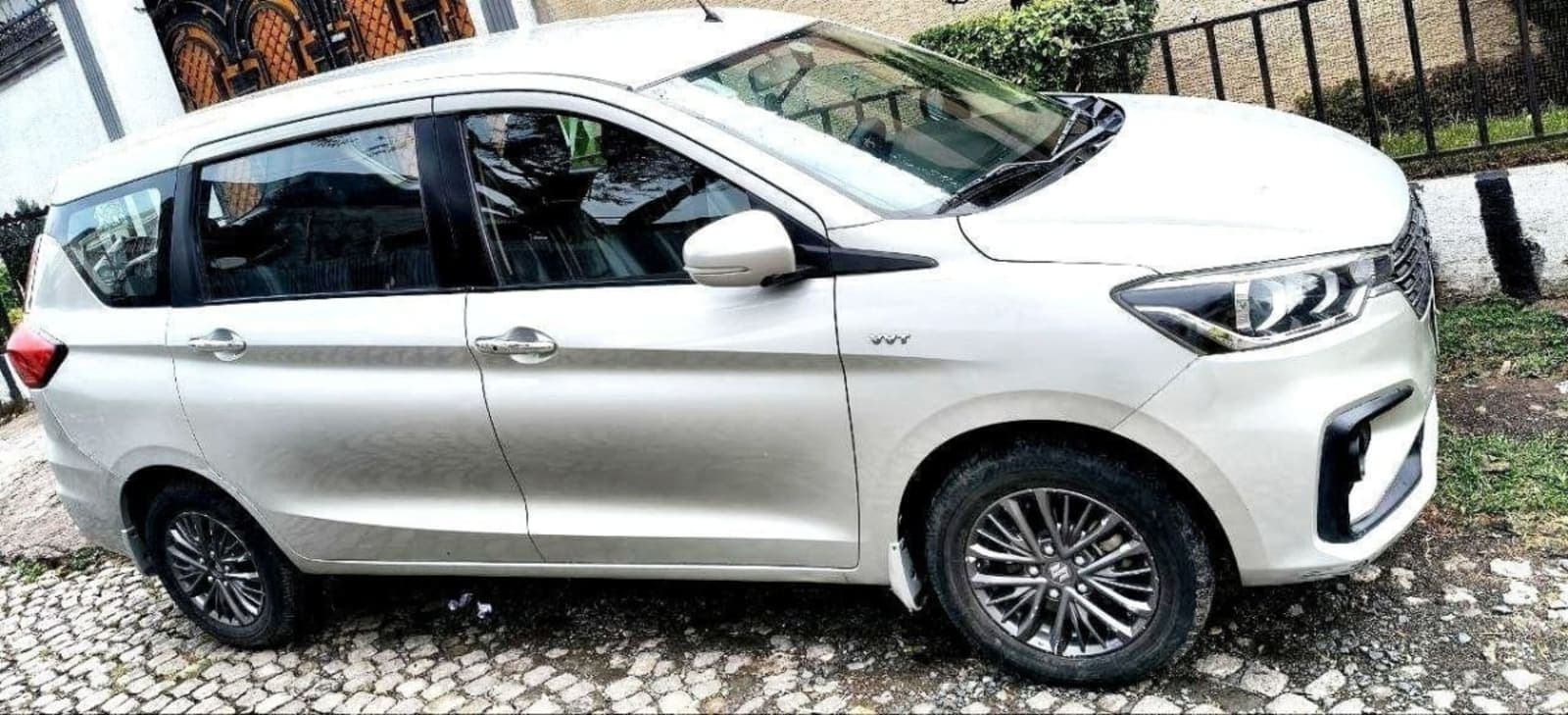 2021 Suzuki Ertiga — photo 3