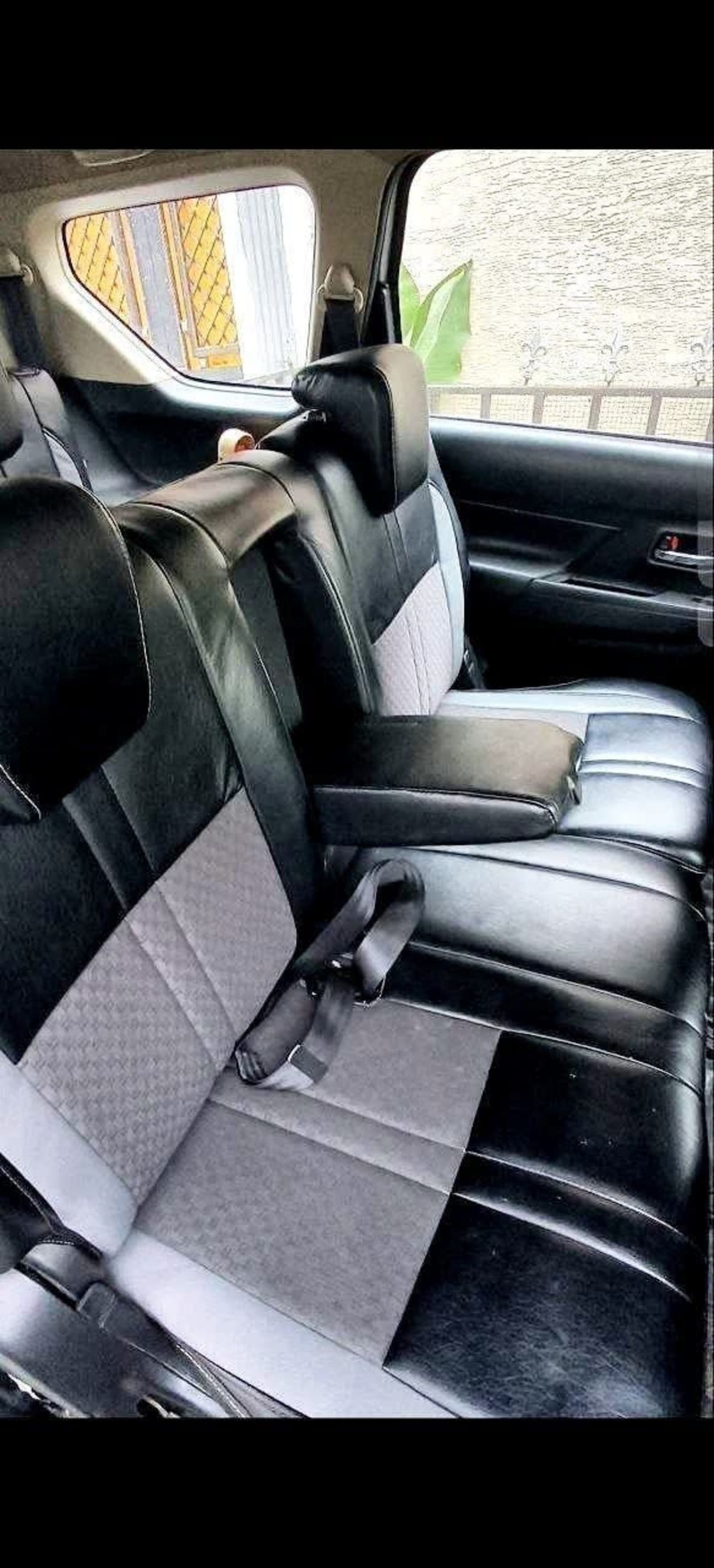 2021 Suzuki Ertiga — photo 4