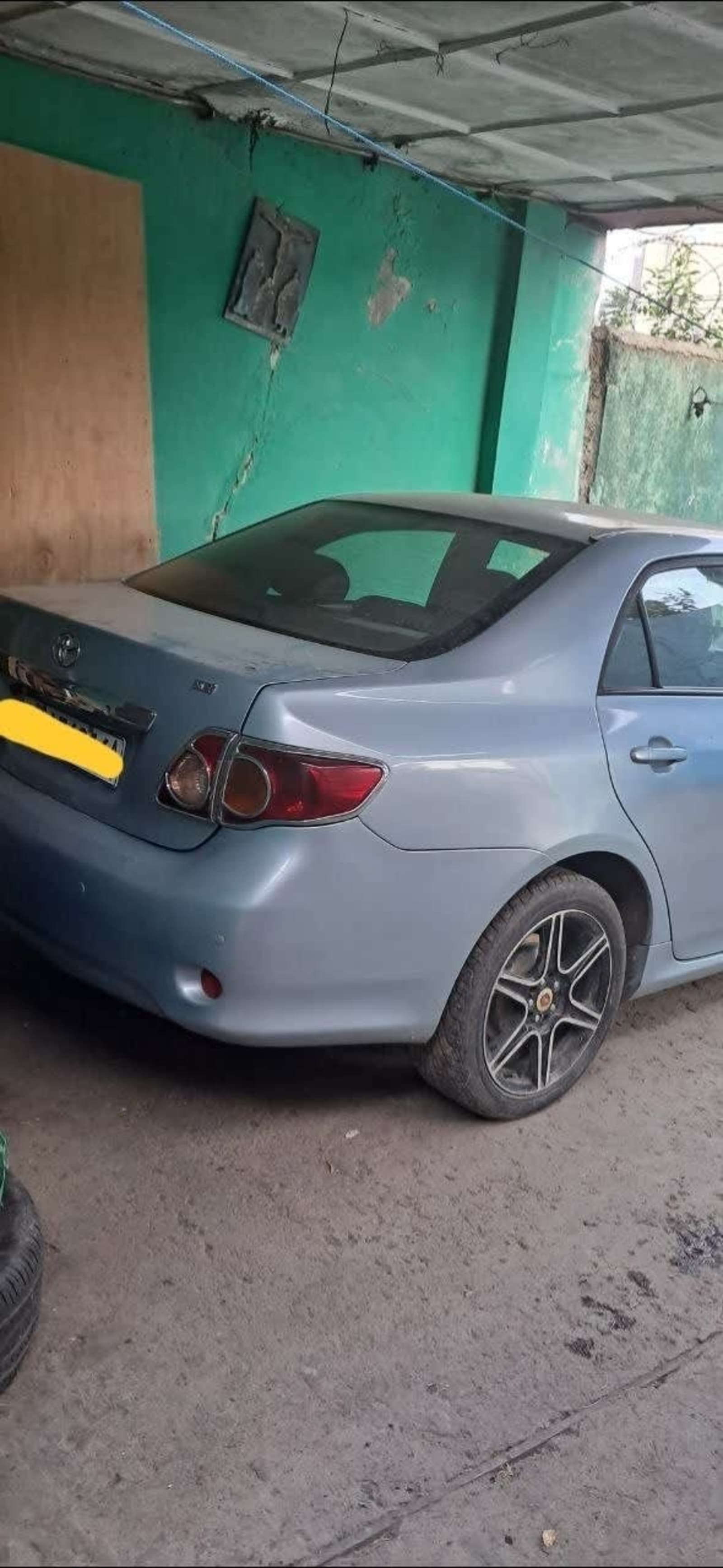 2009 Toyota Corolla — photo 2