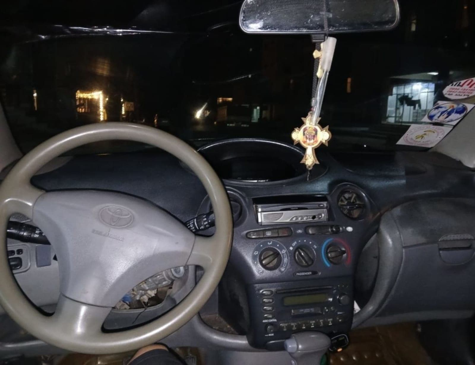 2001 Toyota Vitz