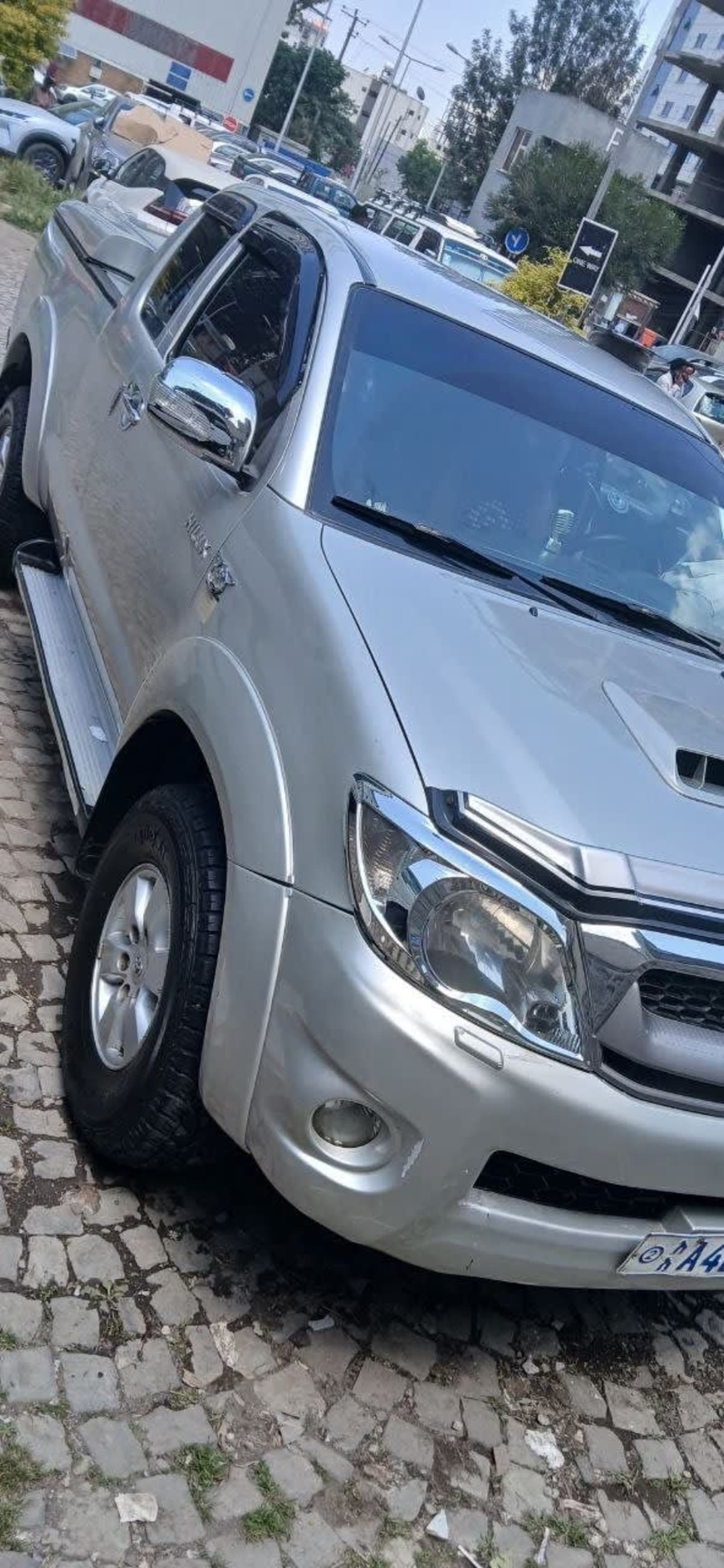 2011 Toyota Hilux — photo 5