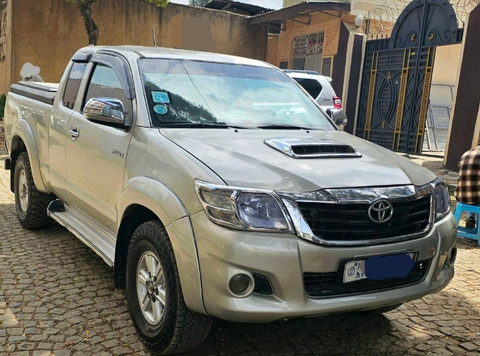 2013 Toyota Hilux