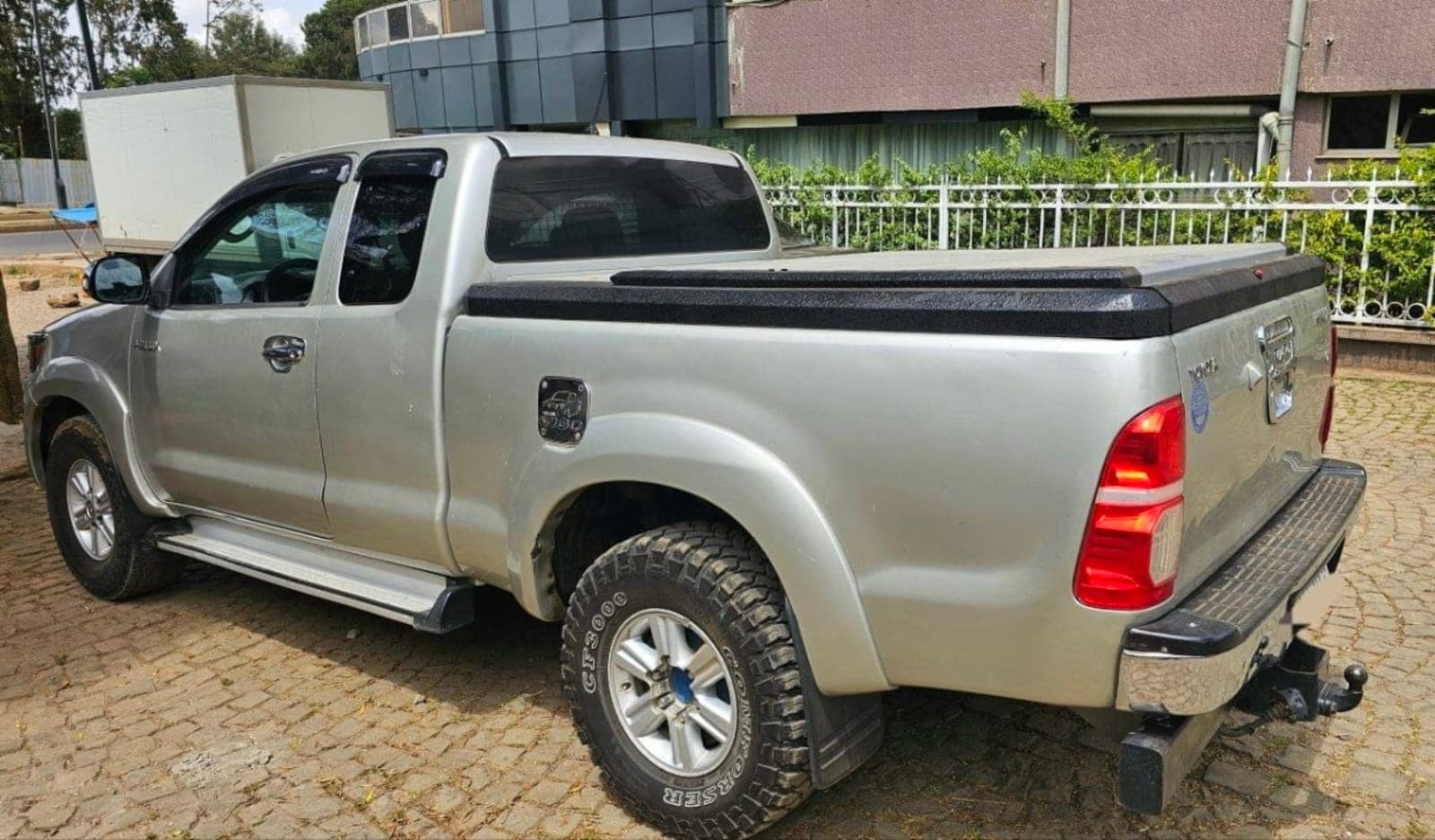 2013 Toyota Hilux — photo 7