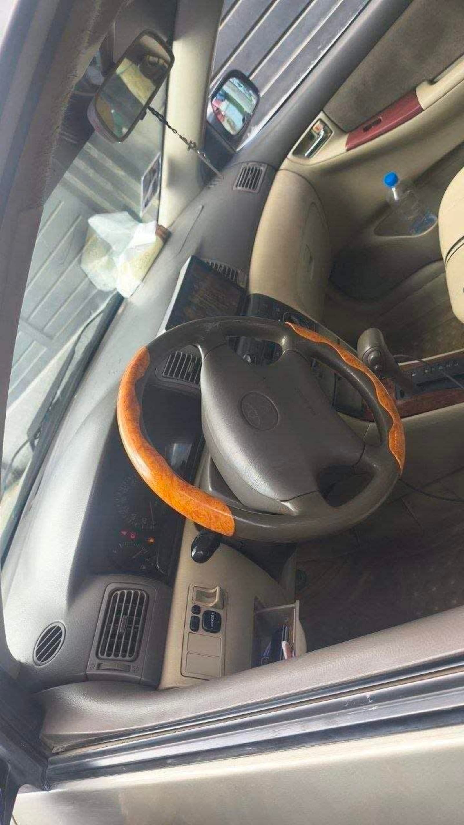 2003 Toyota Corolla — photo 3