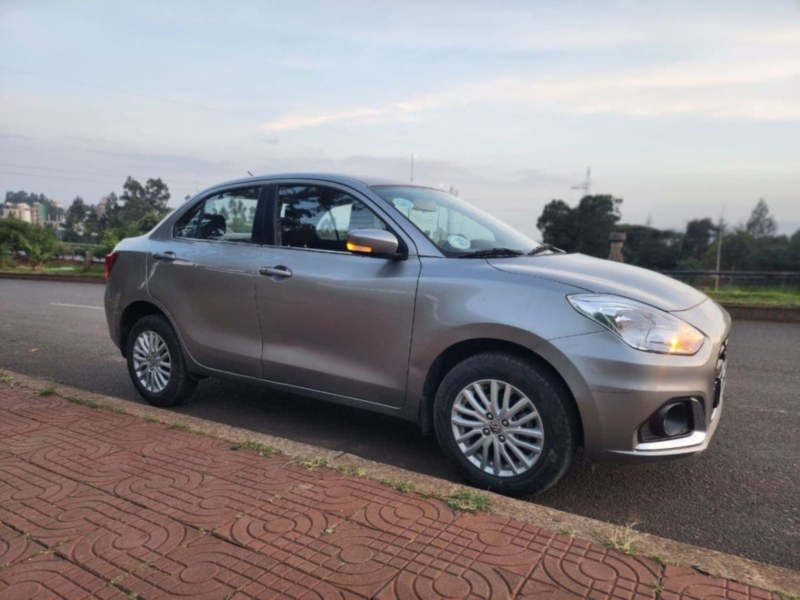 2022 Suzuki Dzire — photo 3