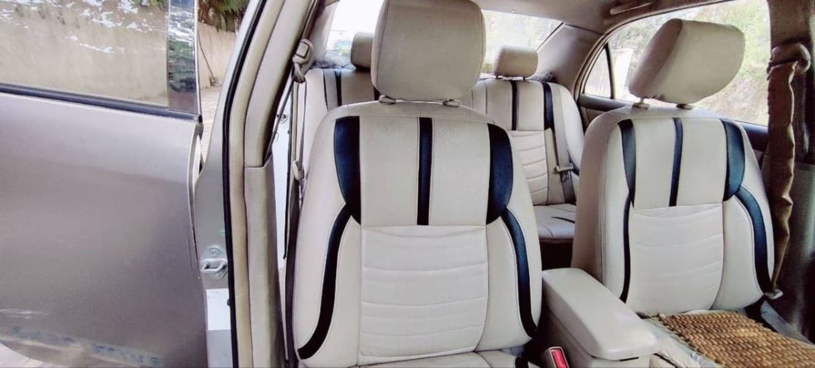2003 Toyota Corolla — photo 3