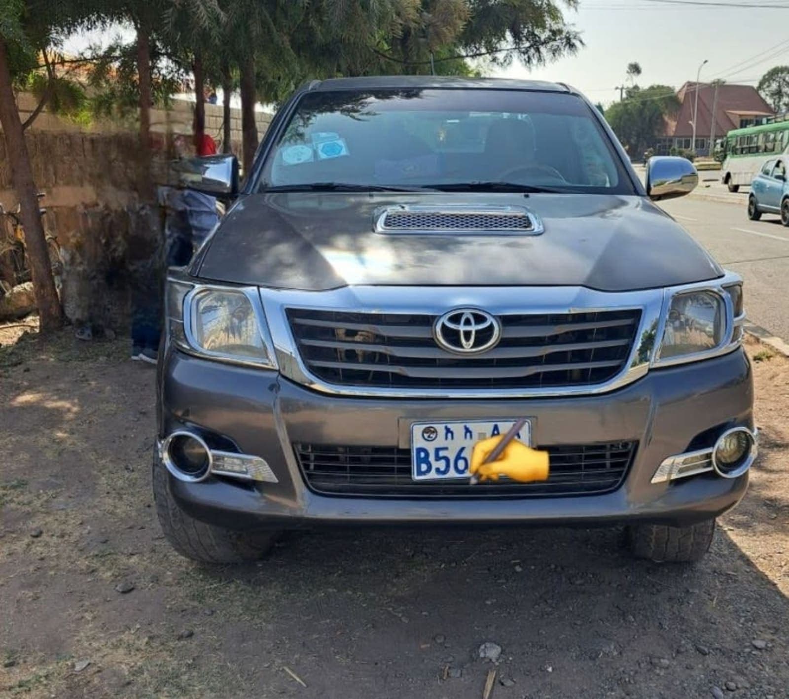 2015 Toyota Hilux — photo 5