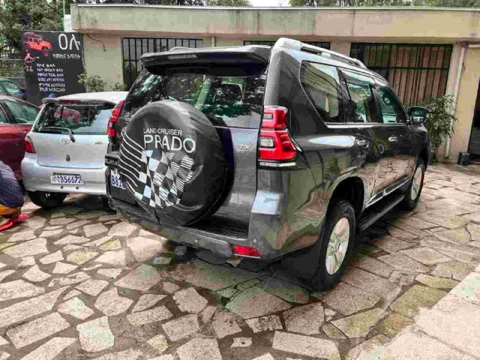 2020 Toyota Landcruiser Prado โ photo 2
