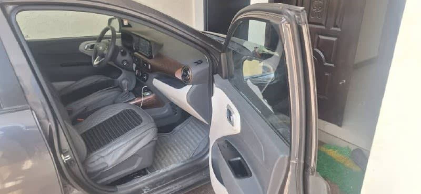 2023 Hyundai Grand i10 — photo 3