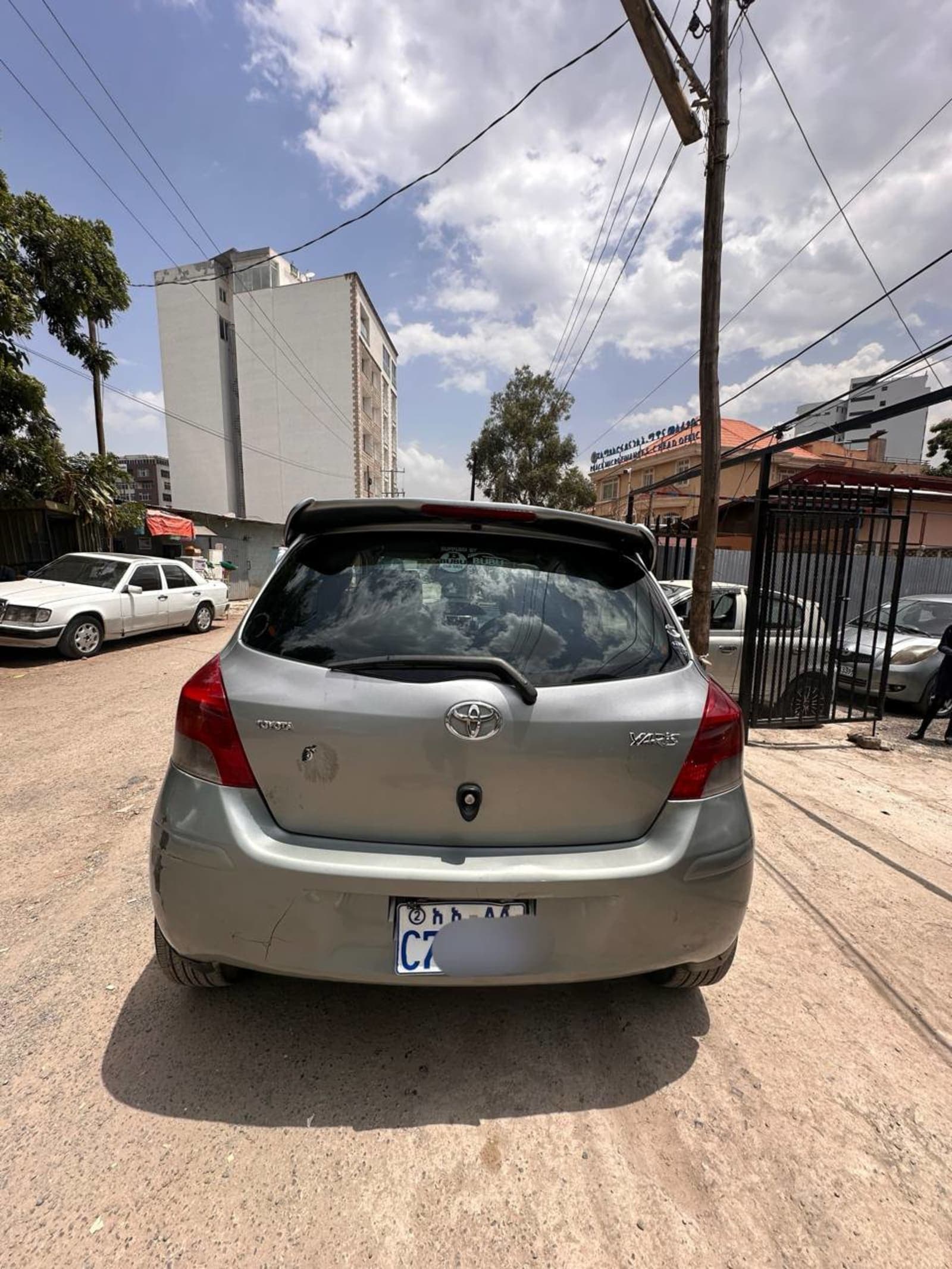 2008 Toyota Yaris Compact — photo 3