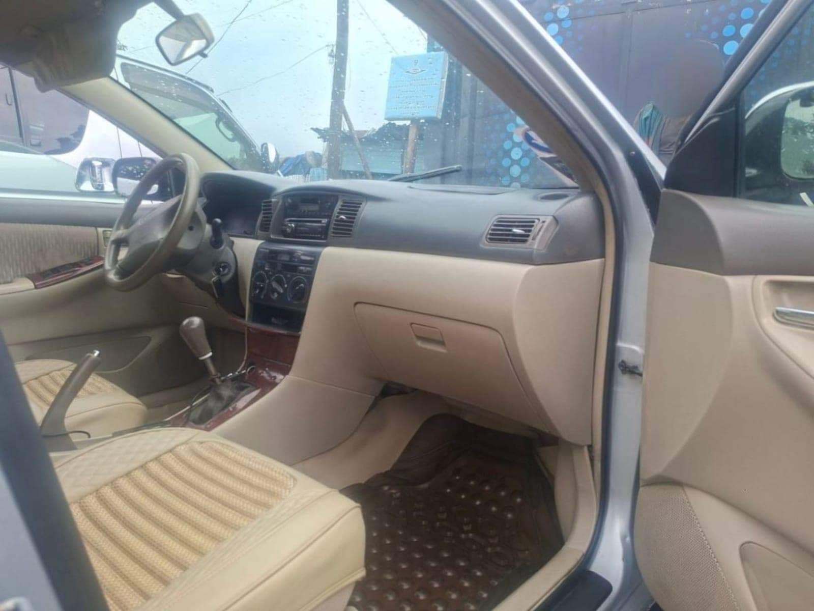2006 Toyota corolla — photo 2