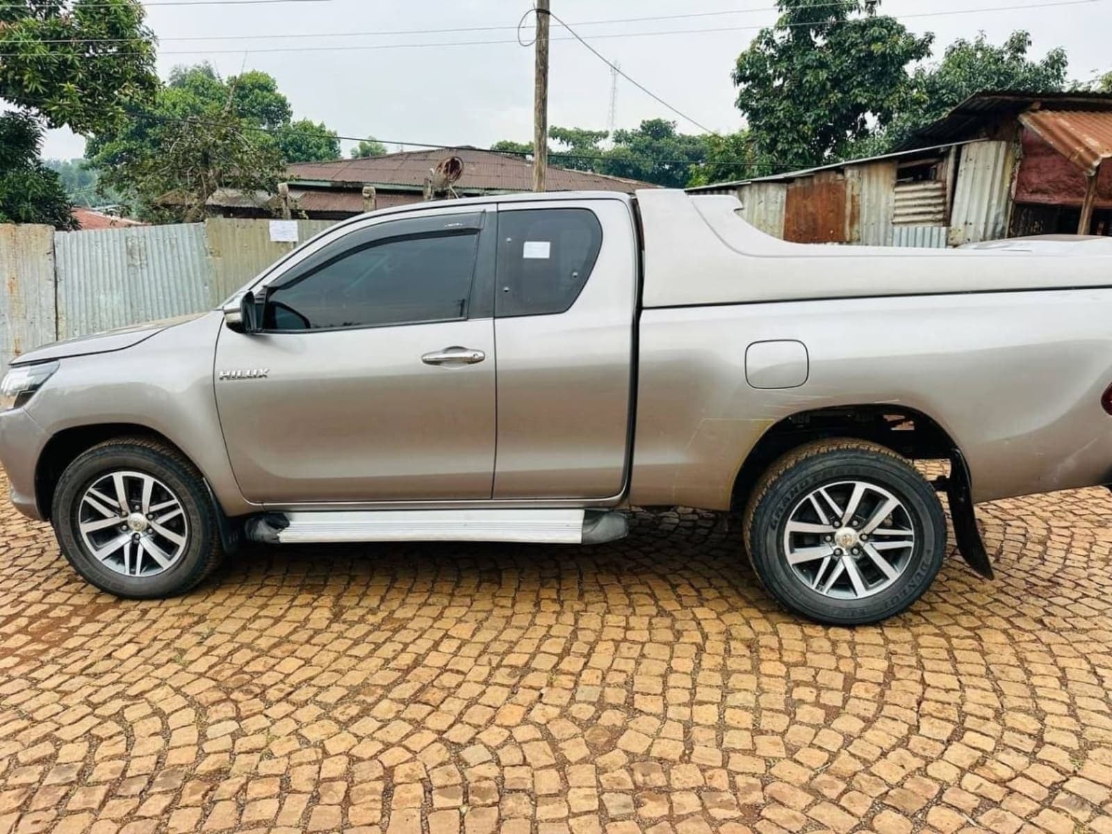 2017 Toyota Hilux Revo — photo 7