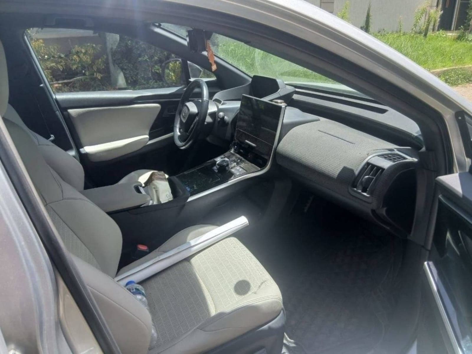 2022 TOYOTA BZ4X 2WD