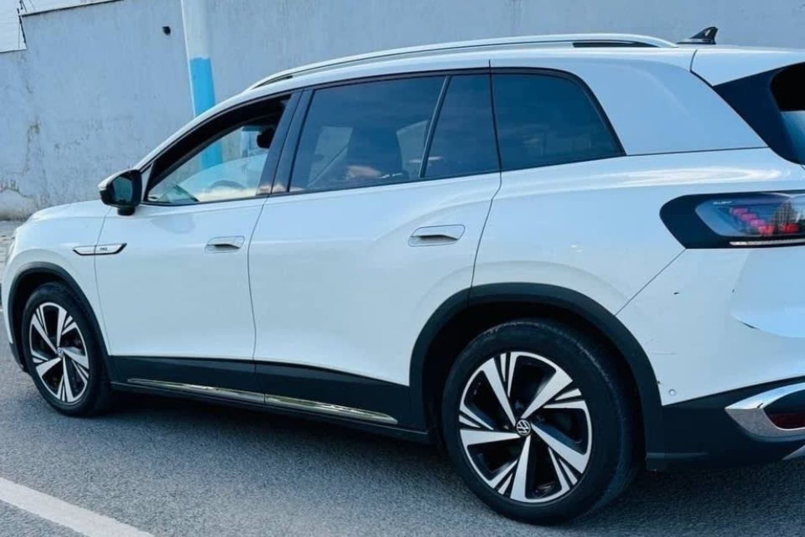 2023 Volkswagen ID.6 Crozz Pro