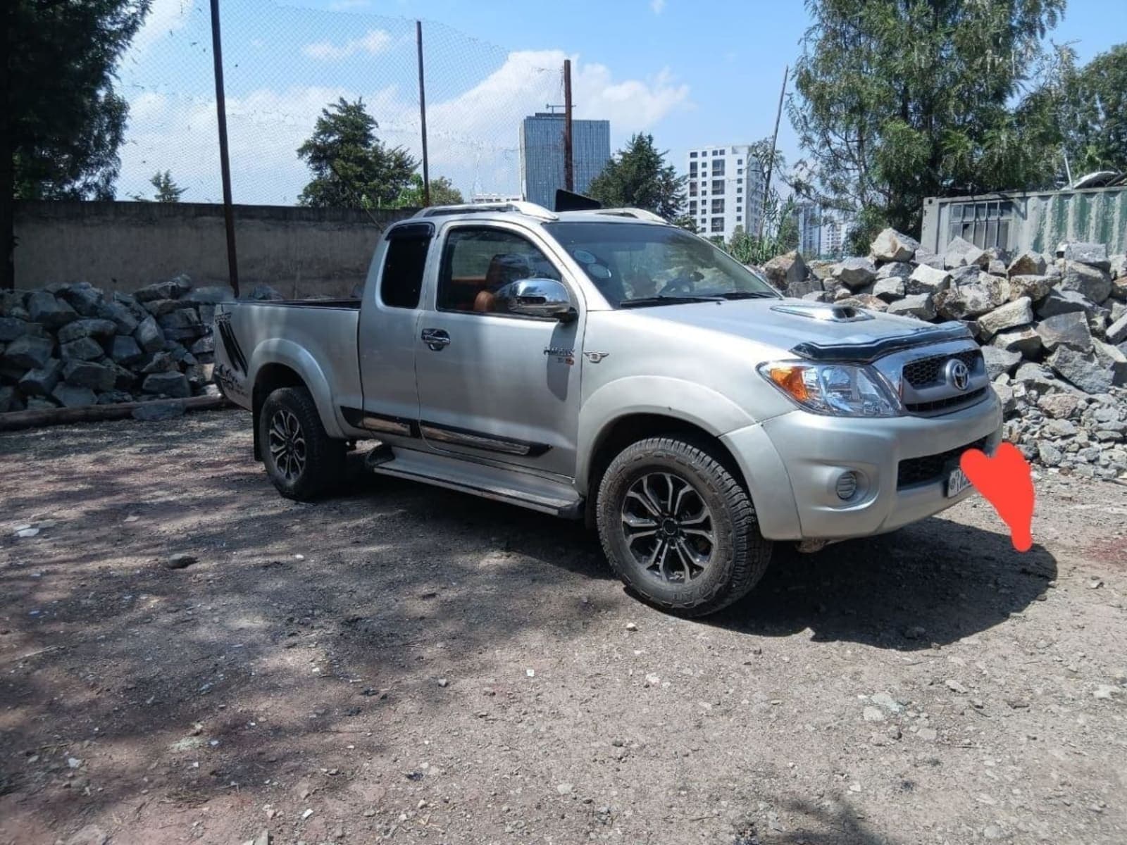 2008 Toyota Hilux โ photo 3