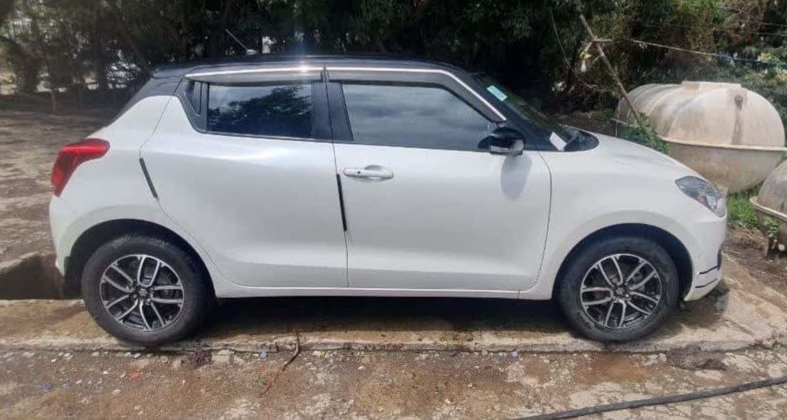 2022 Suzuki Swift — photo 3