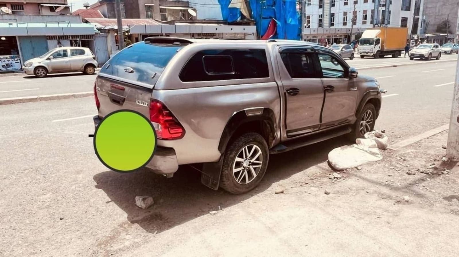 2020 Toyota Hilux Double Cab — photo 1