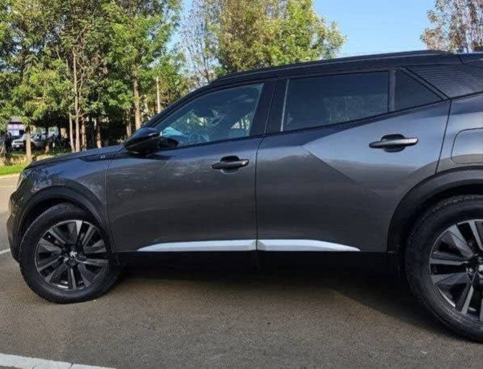 2022 Peugeot 2008 GT line — photo 5