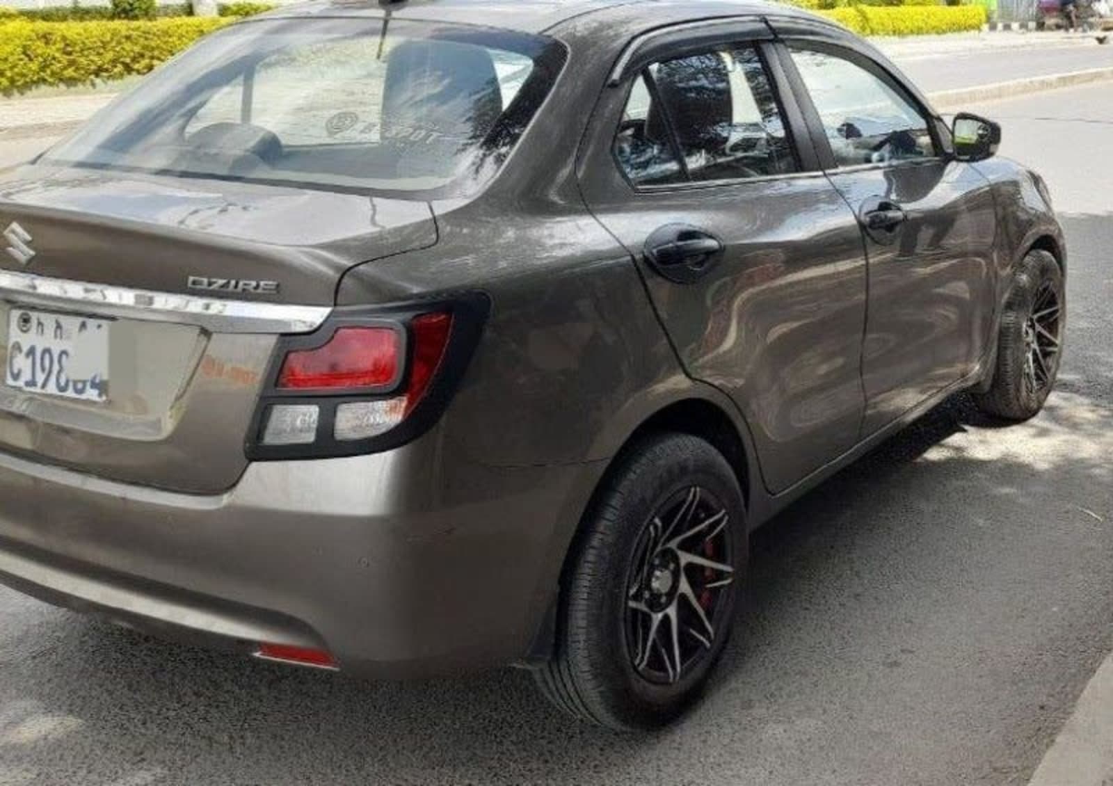 2022 Suzuki Dzire — photo 3