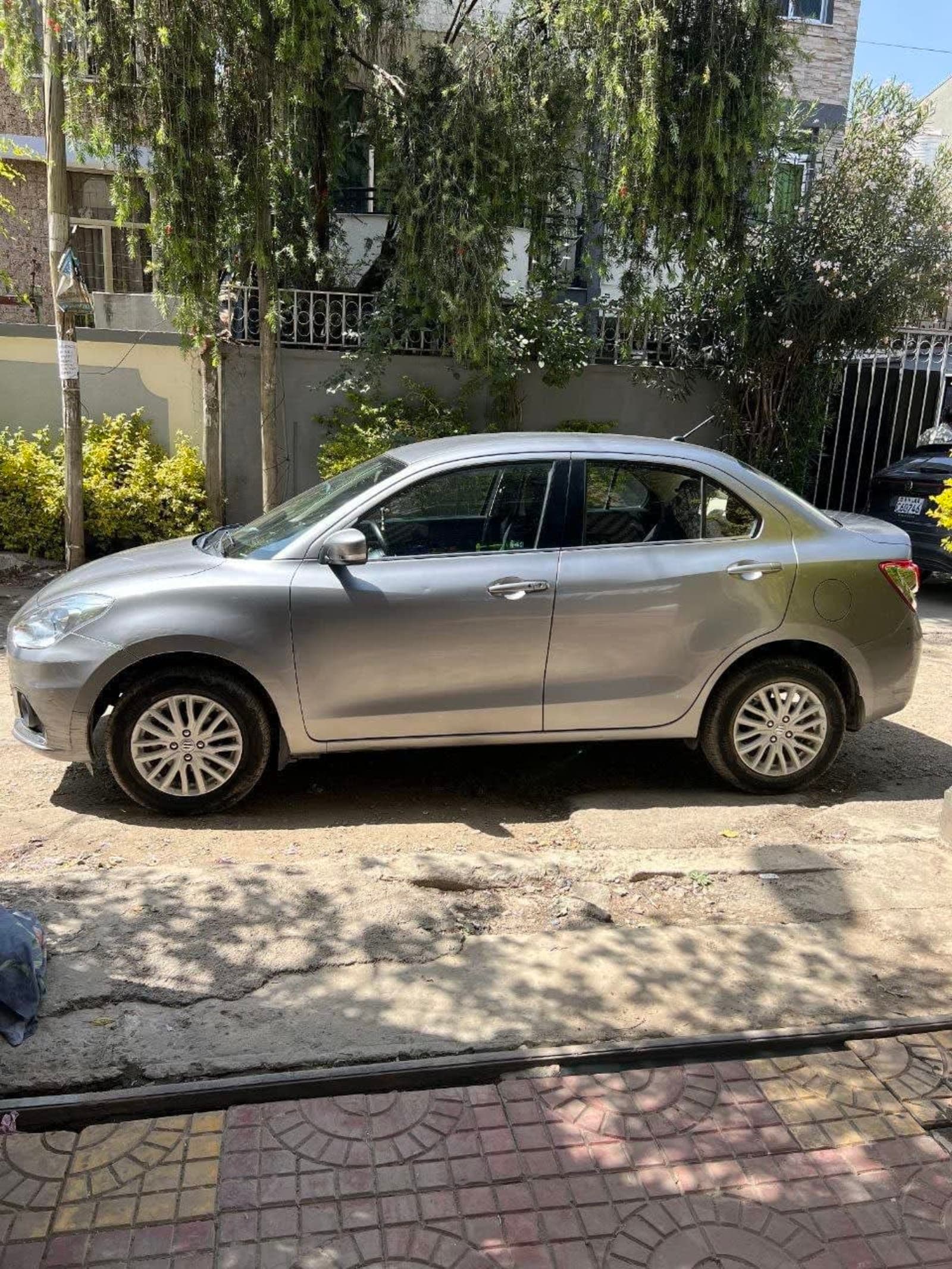 2022 Suzuki Dzire — photo 2