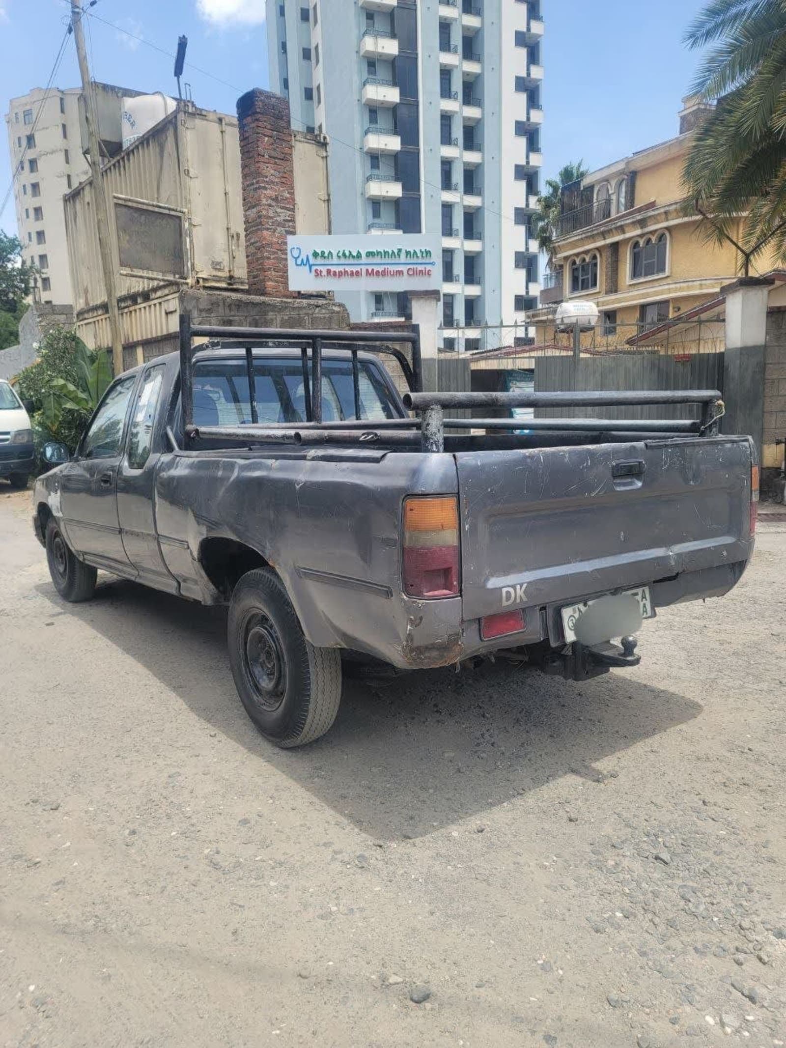 Toyota 3Y Hilux Double Cab