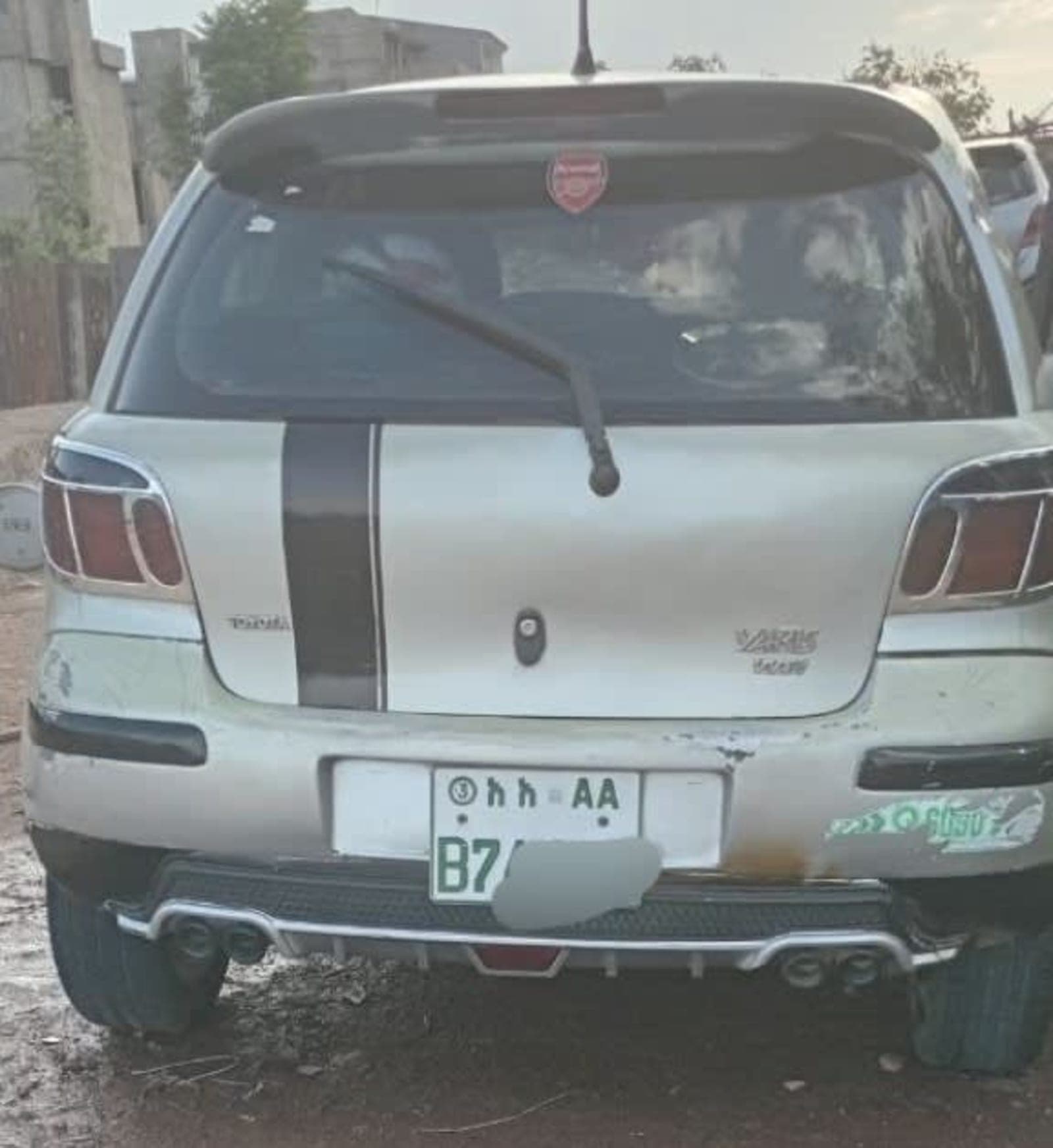 2003 Toyota Vitz Yaris — photo 3
