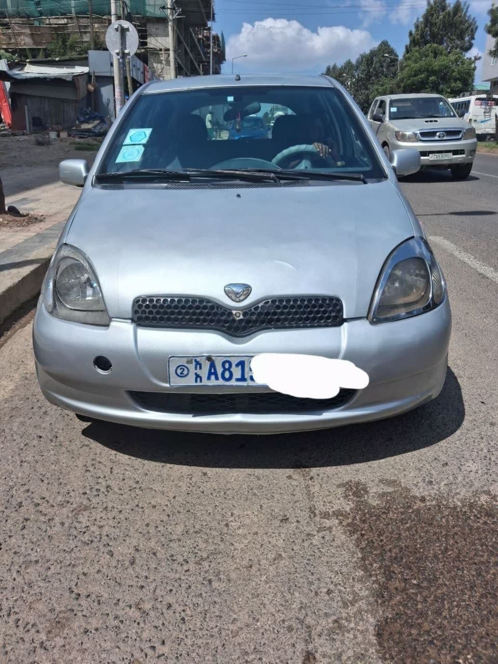 2001 Toyota Vitz