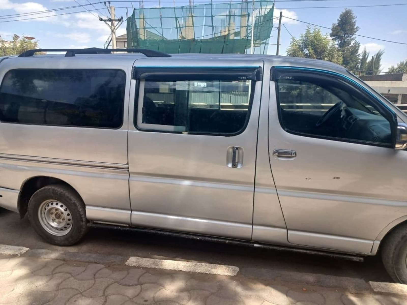 2009 Toyota Hiace Dolphin — photo 7
