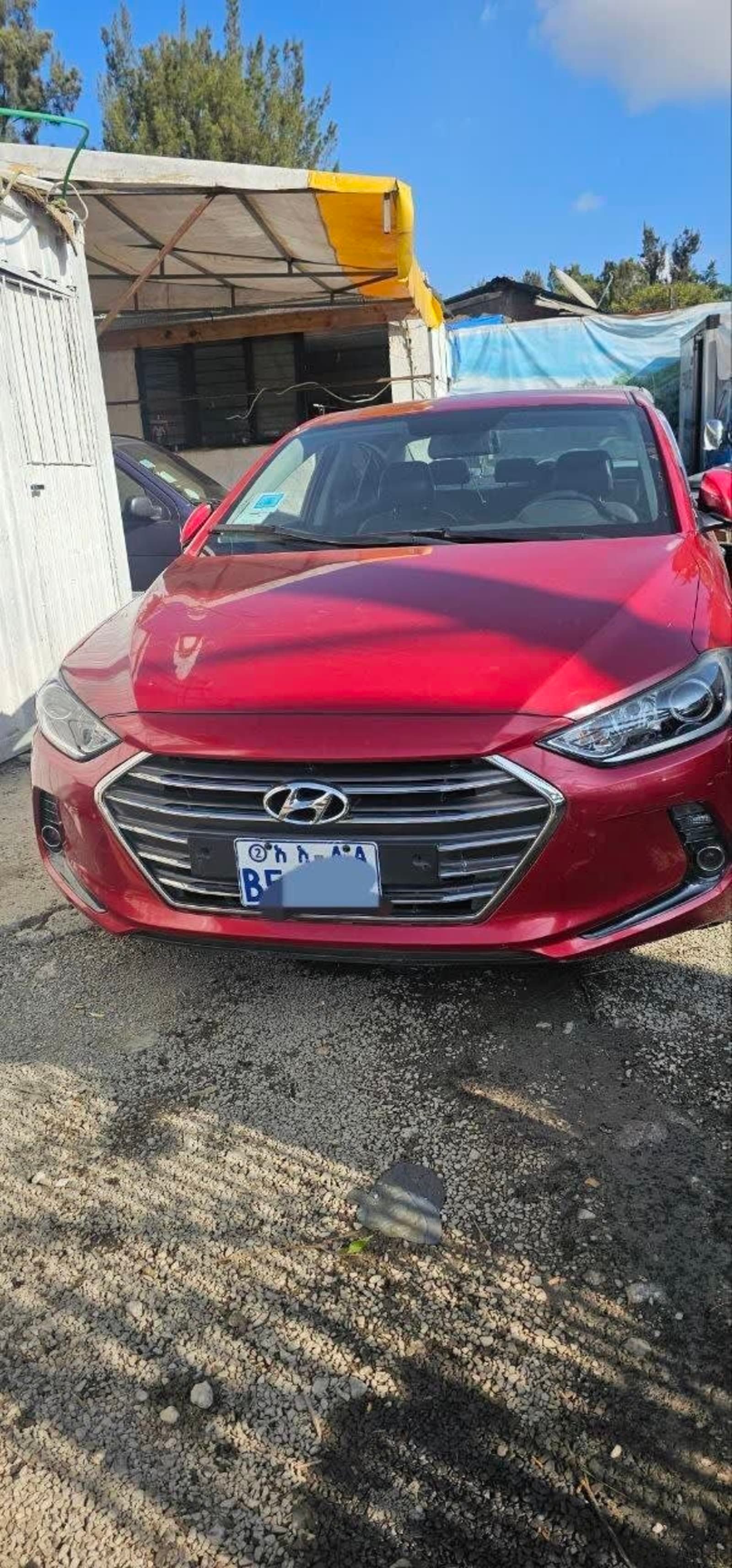 2016 Hyundai Avante — photo 2