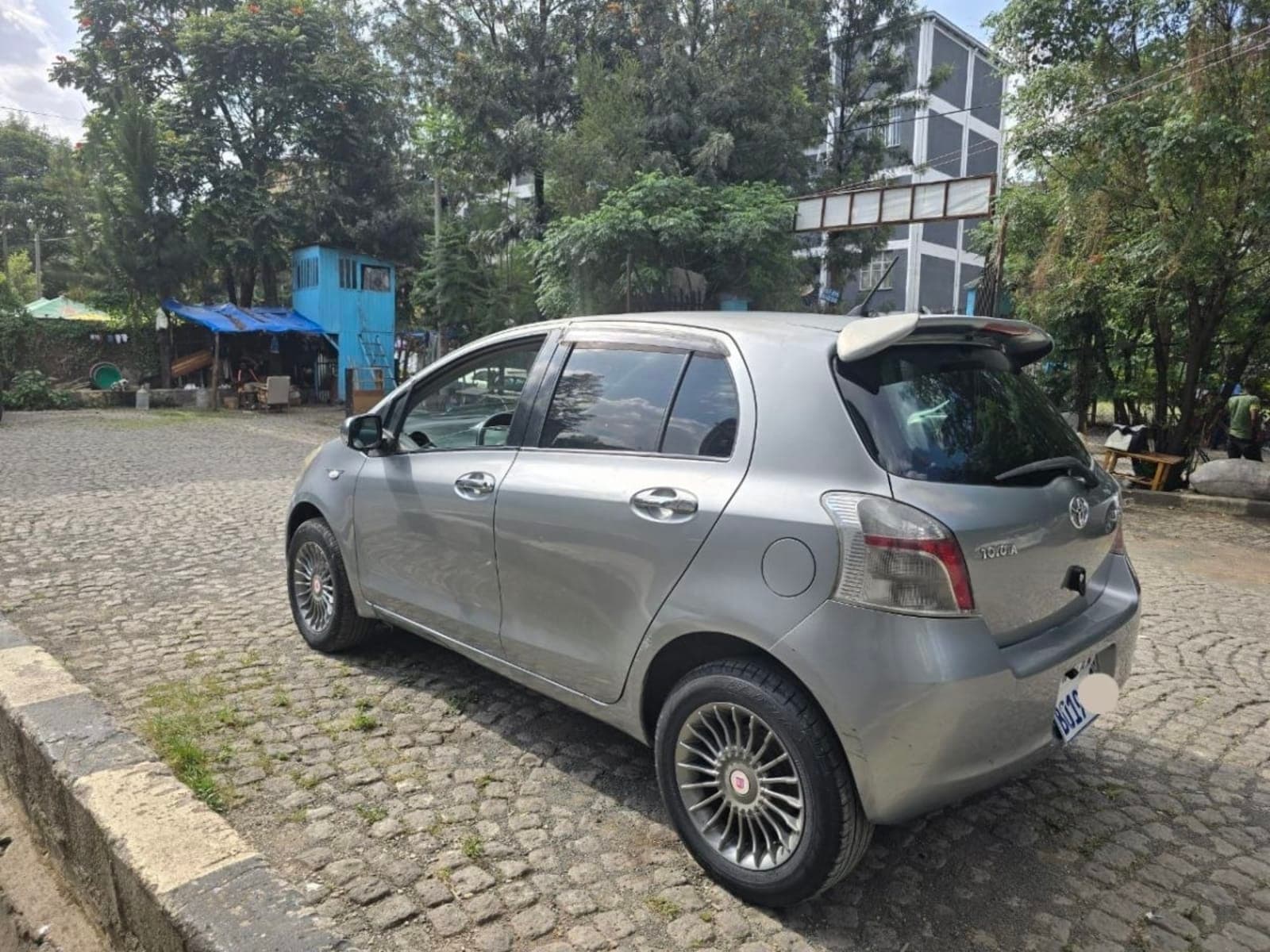 2007 Toyota Yaris Compakt — photo 6