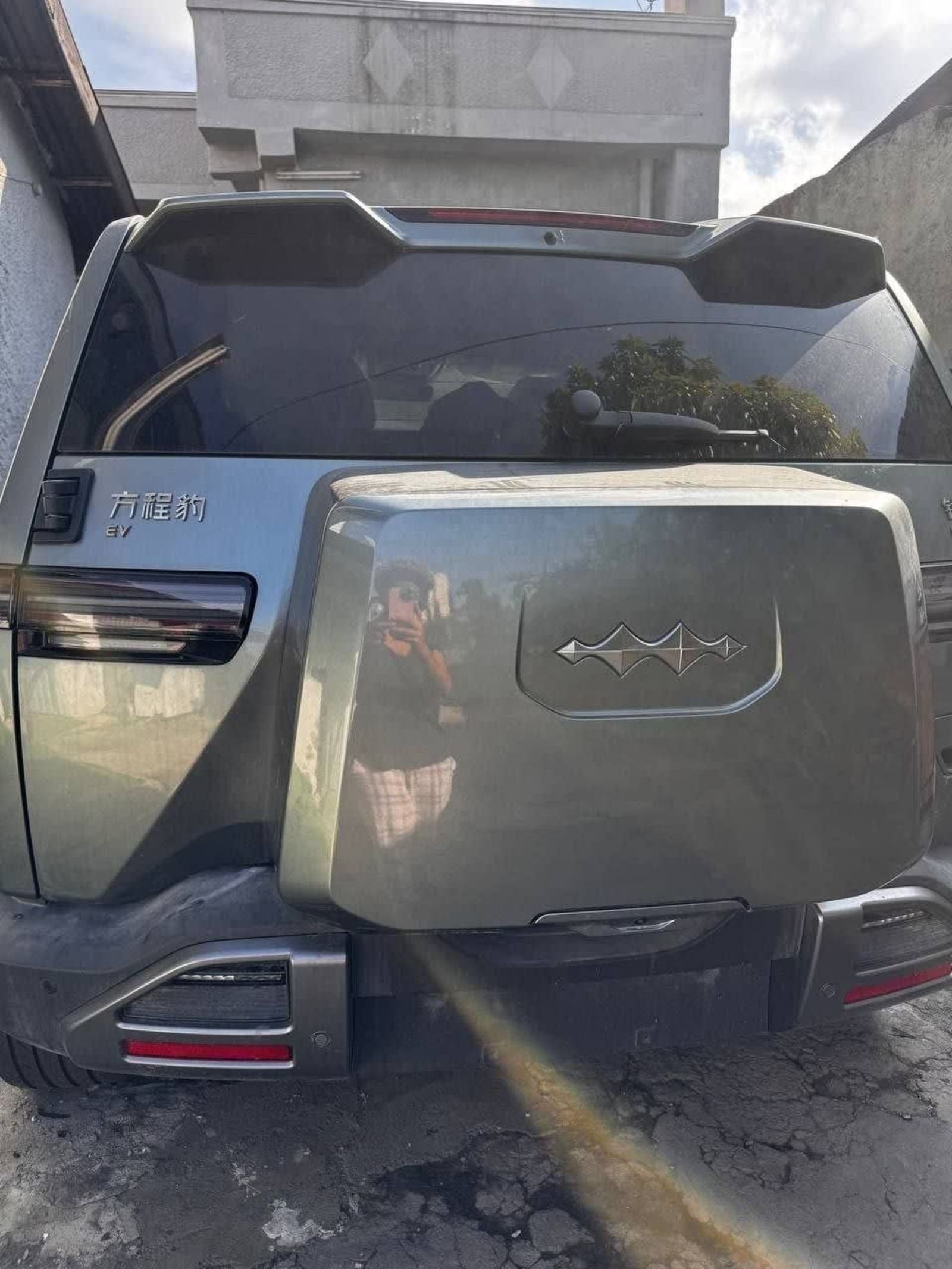 2025 BYD Leopard 3