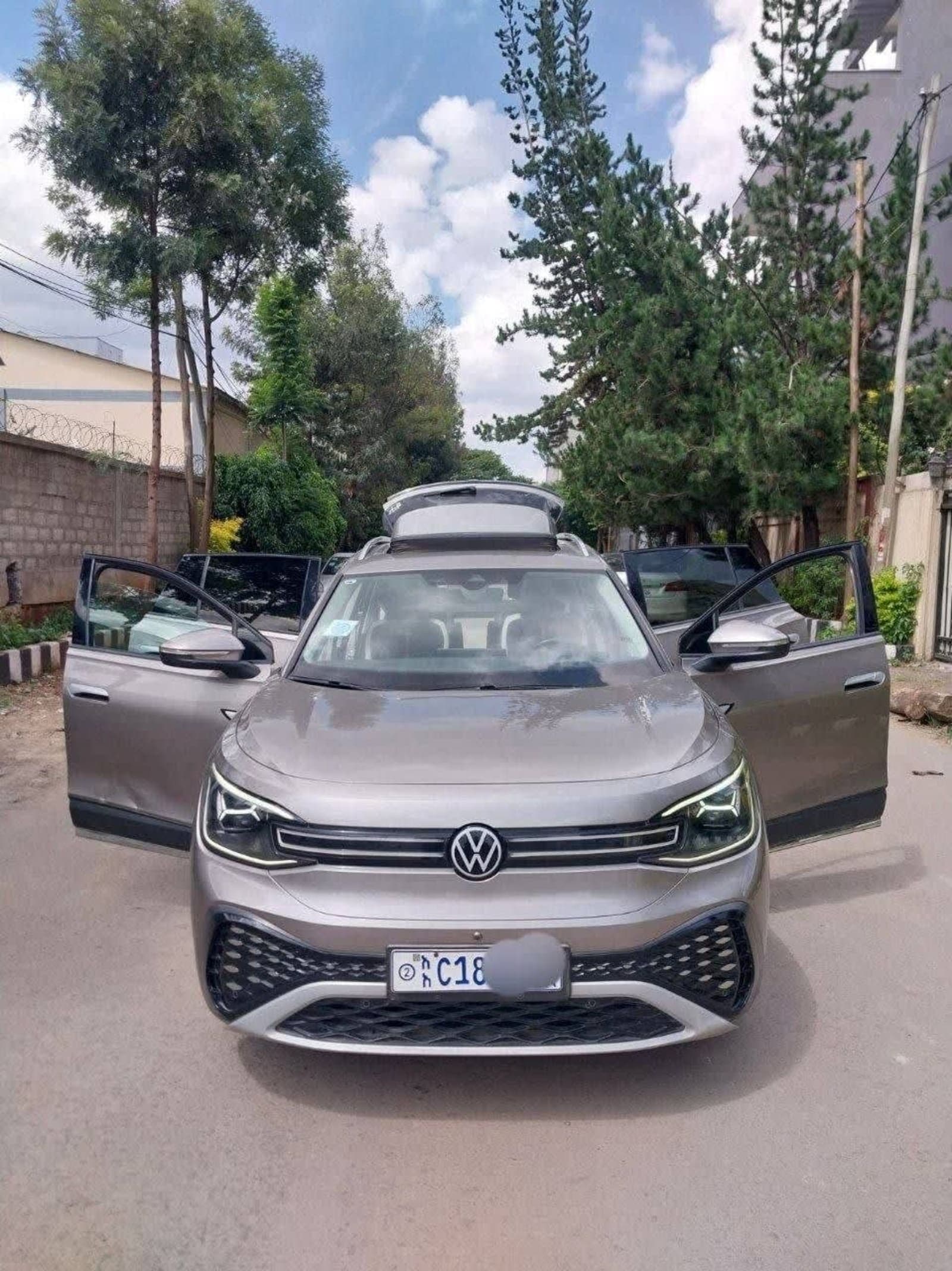 2022 Volkswagen ID.6 Crozz Pro — photo 5