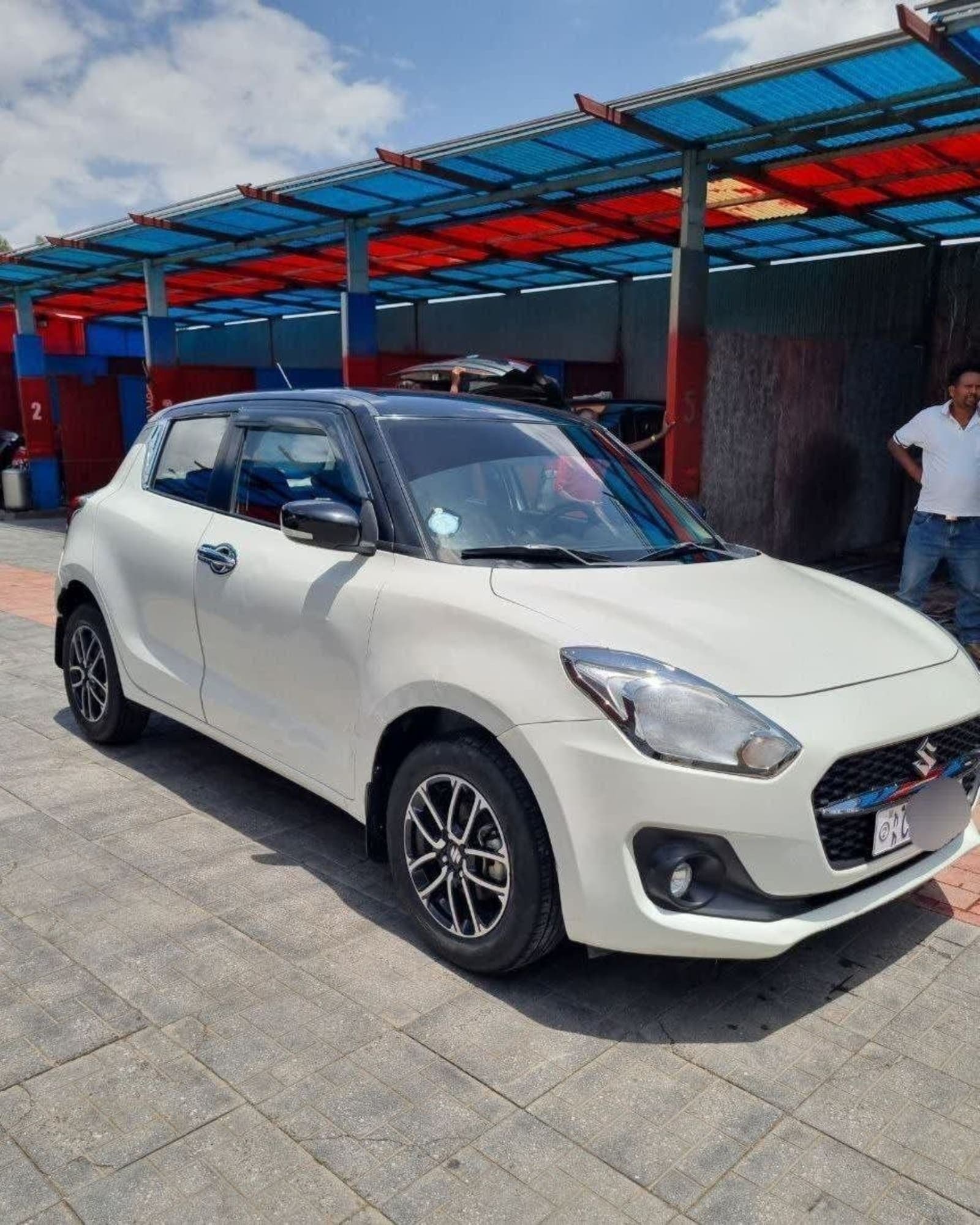 2022 Suzuki Swift — photo 8