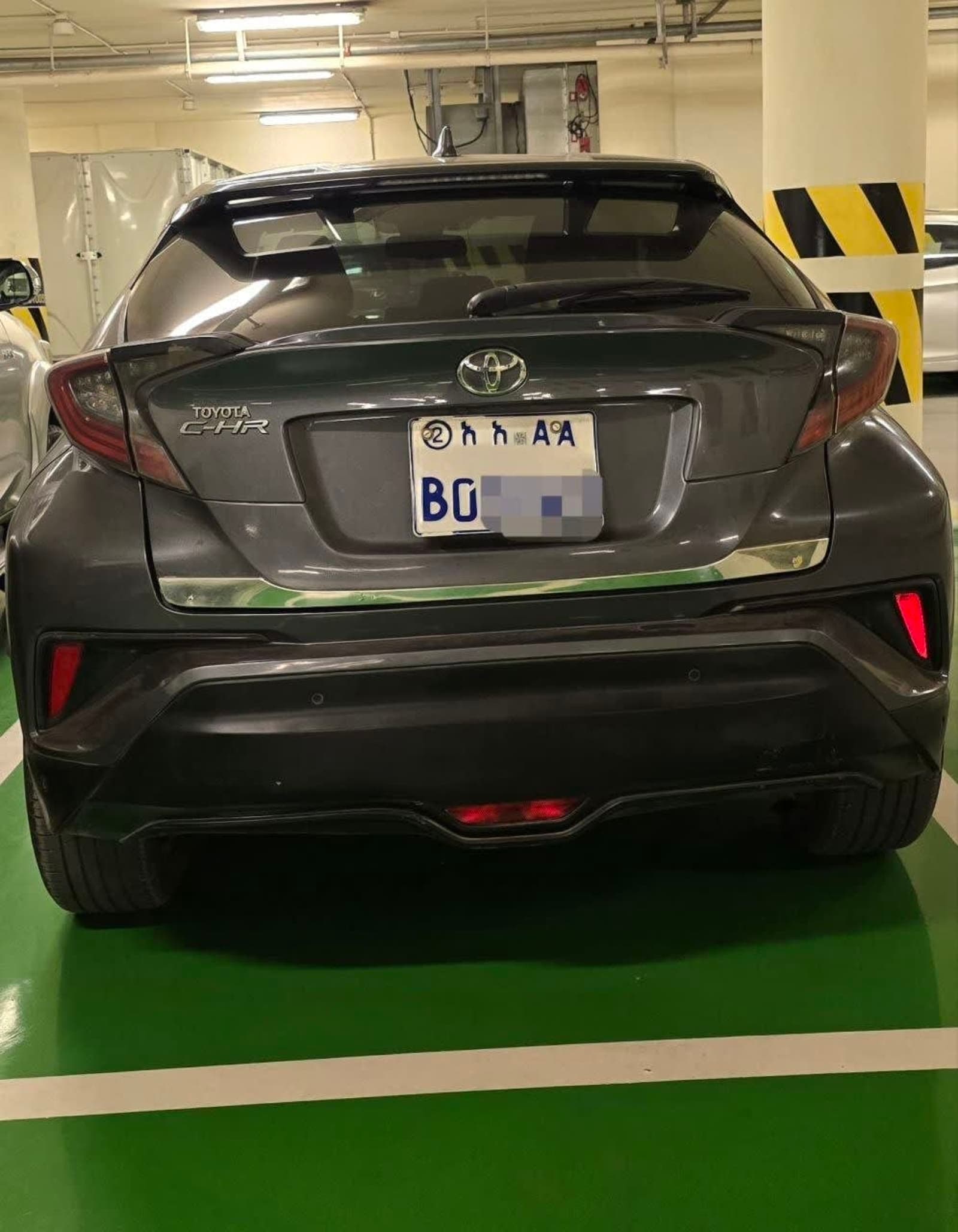 2017 TOYOTA C-HR — photo 3