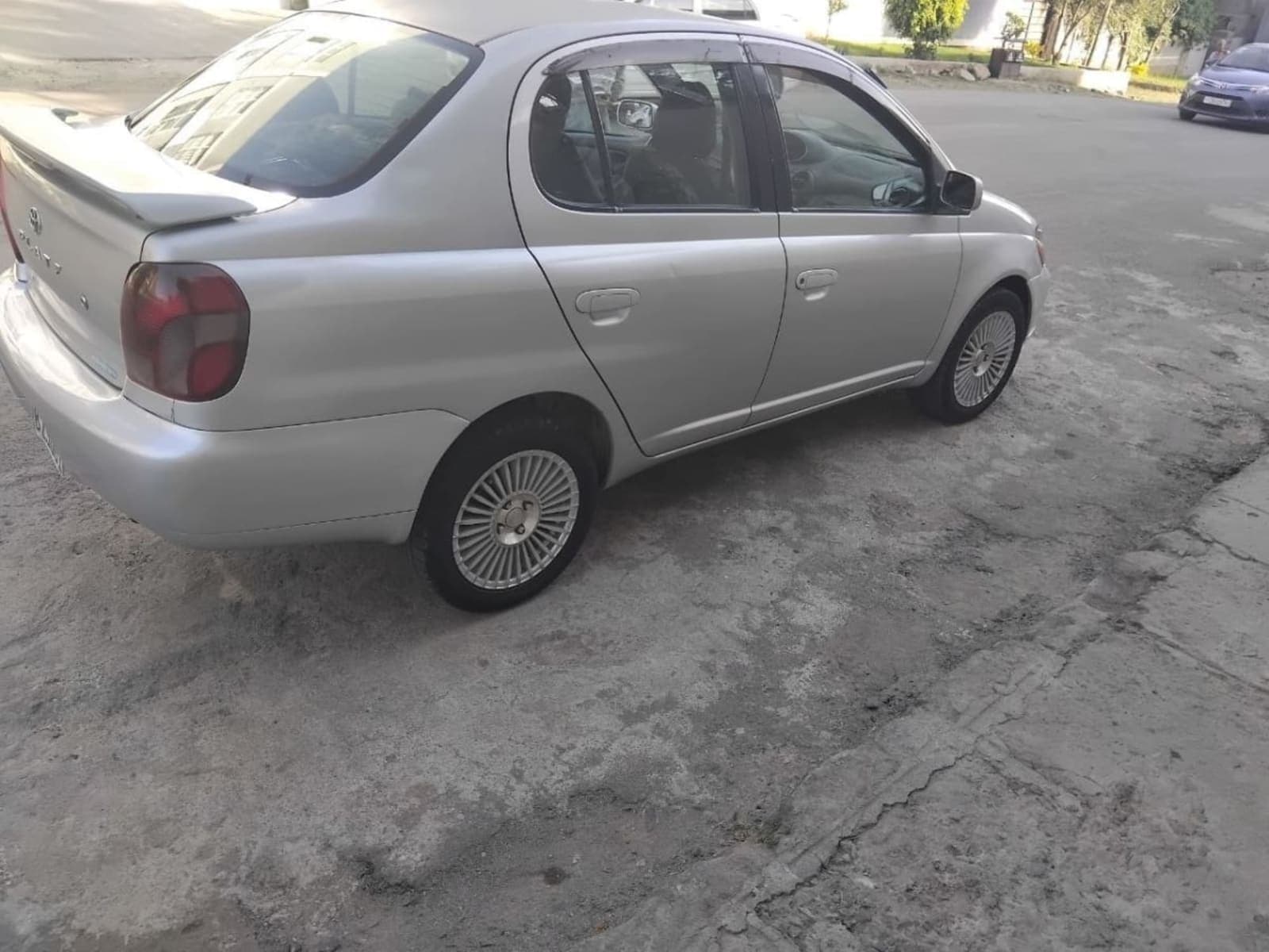 2001 Toyota Paltz