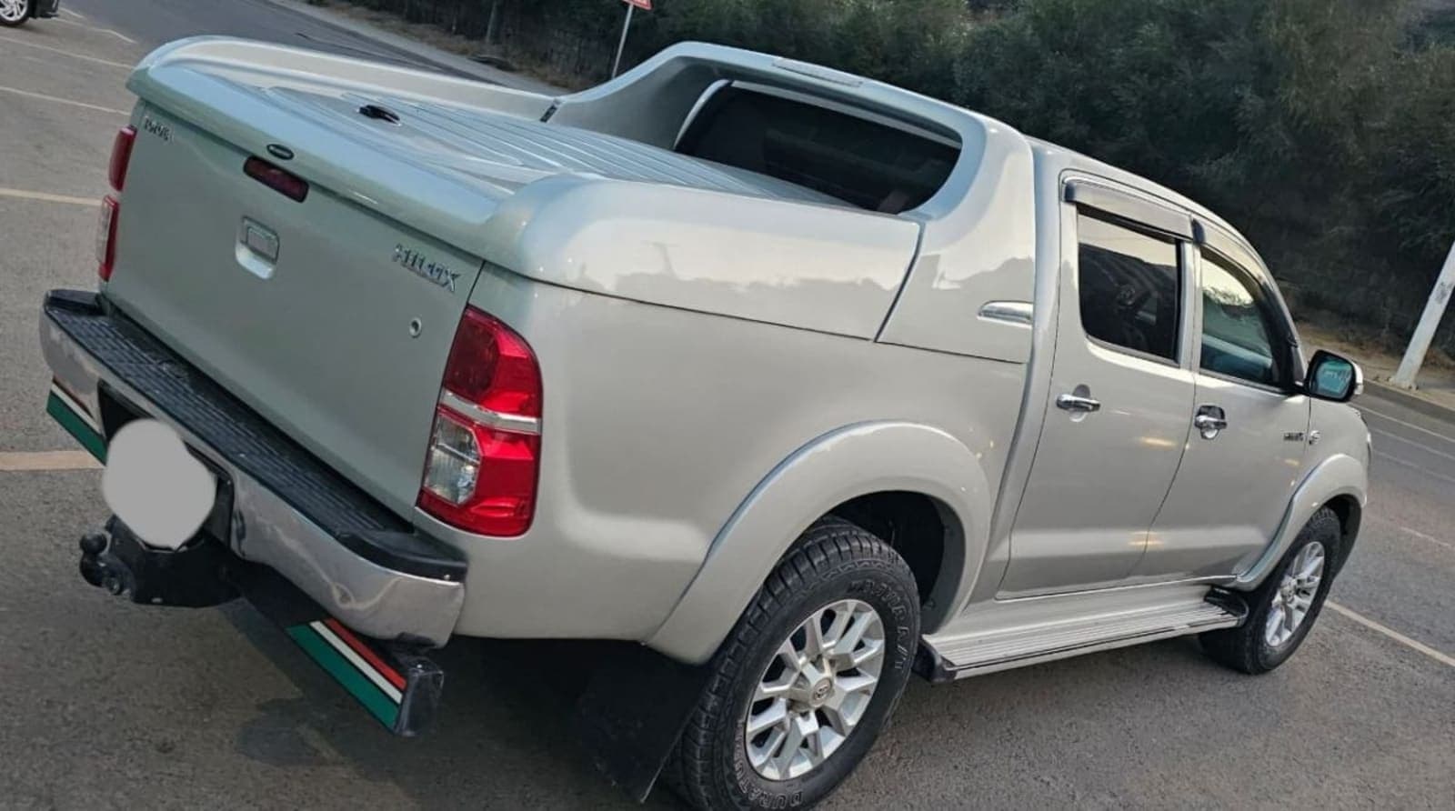2011 Toyota Hilux Double Cab — photo 5