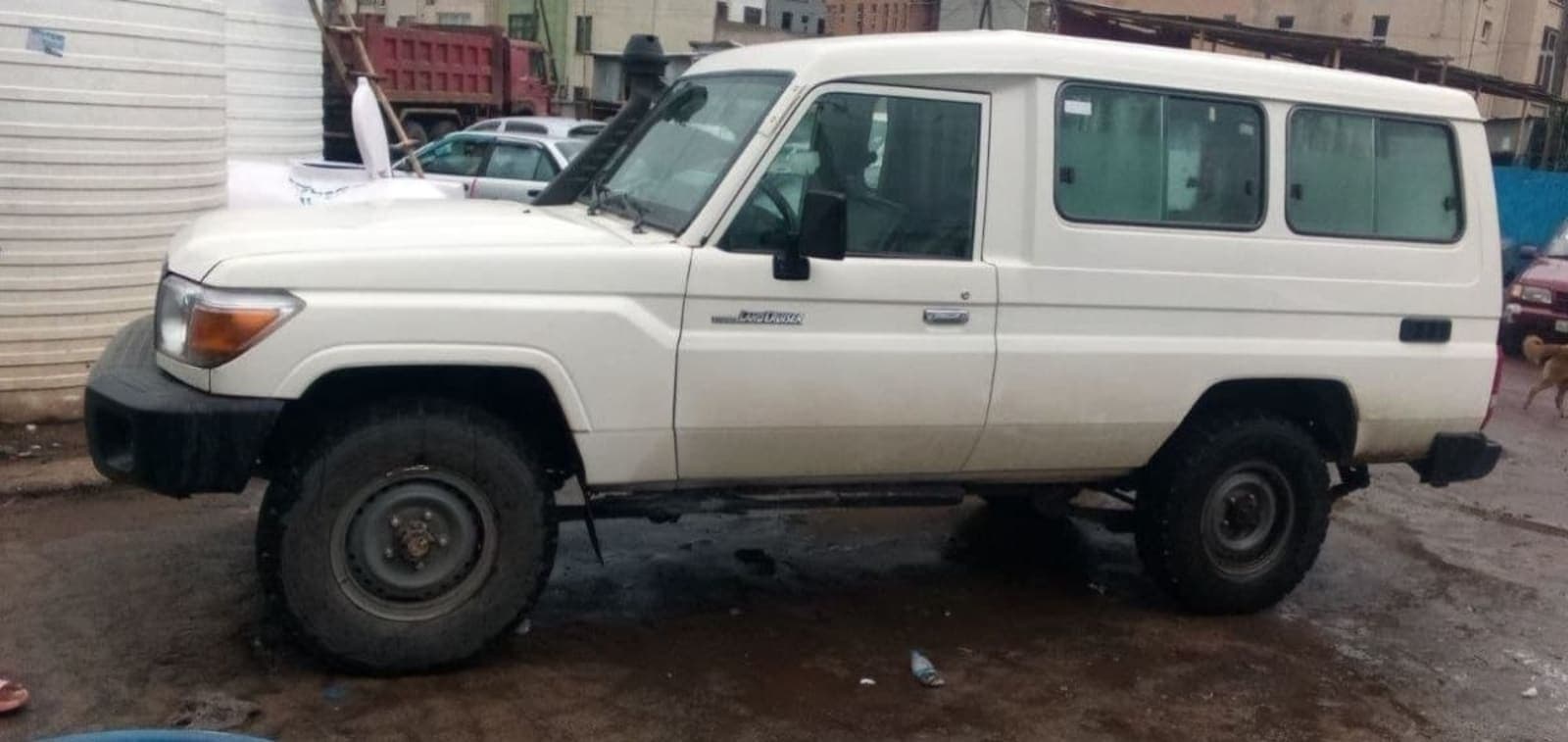 2017 Toyota Land Cruiser 1HZ long Bas — photo 5
