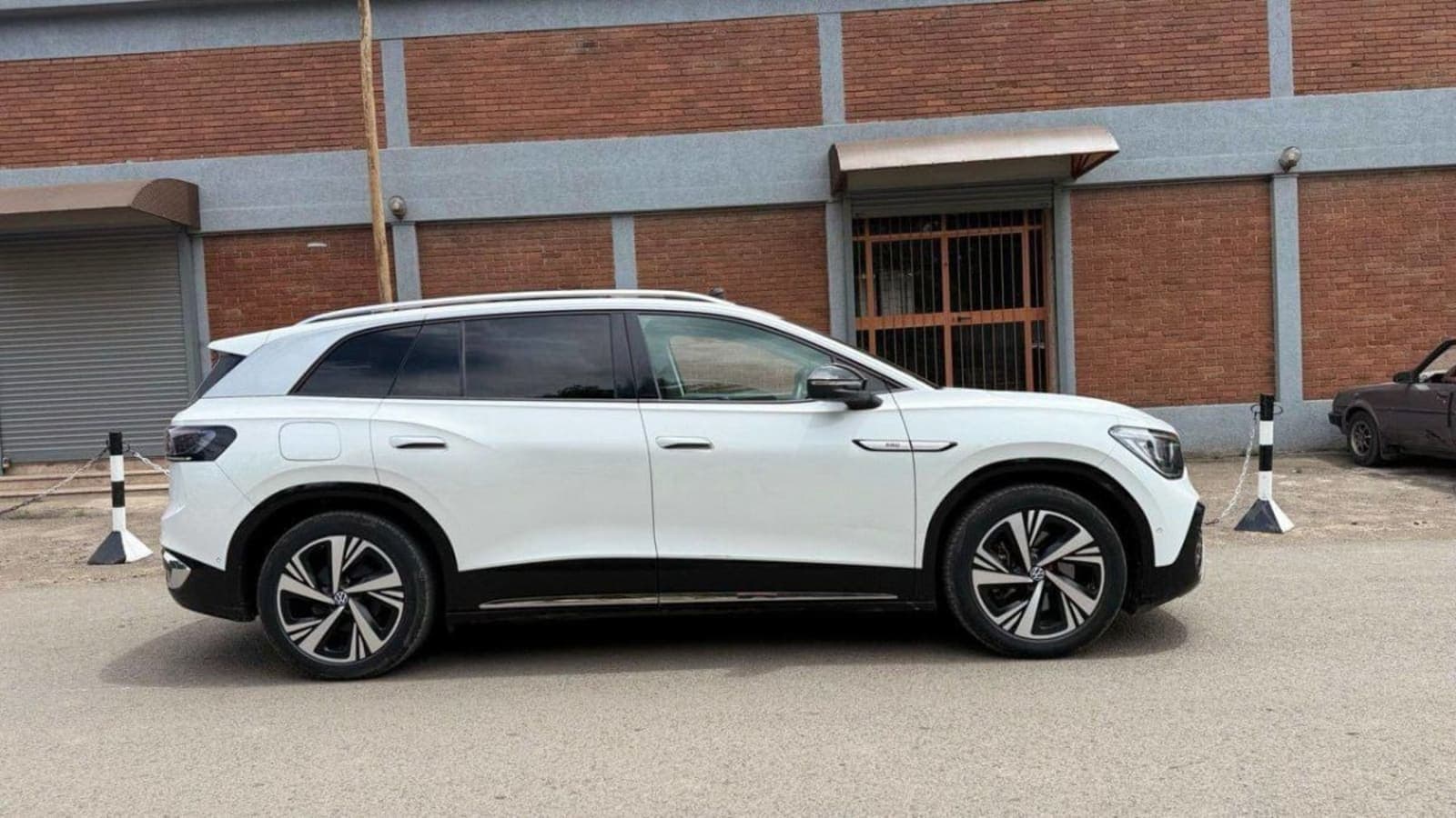 2024 Volkswagen ID.4 Crozz pro — photo 7