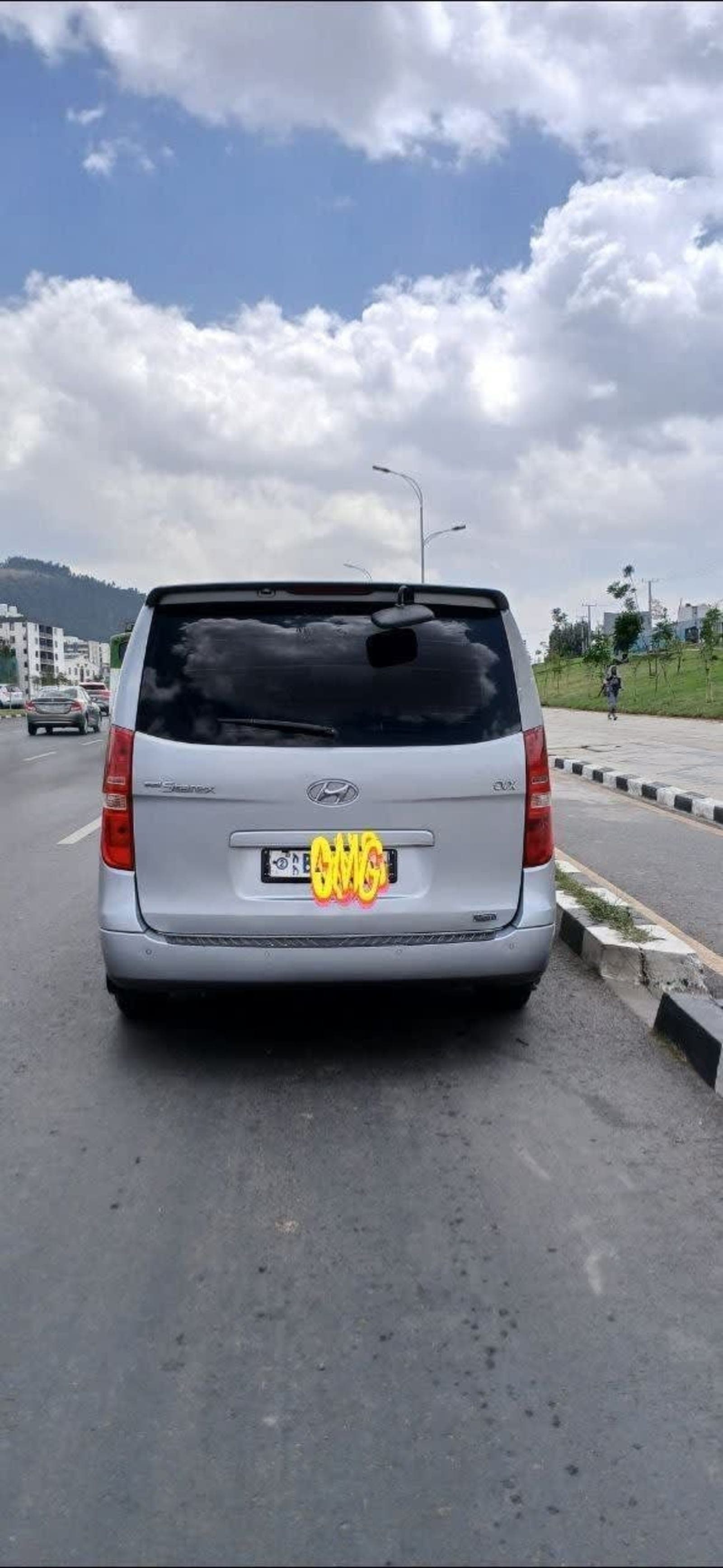 2015 Hyundai Grand Starex CVX VGT — photo 2