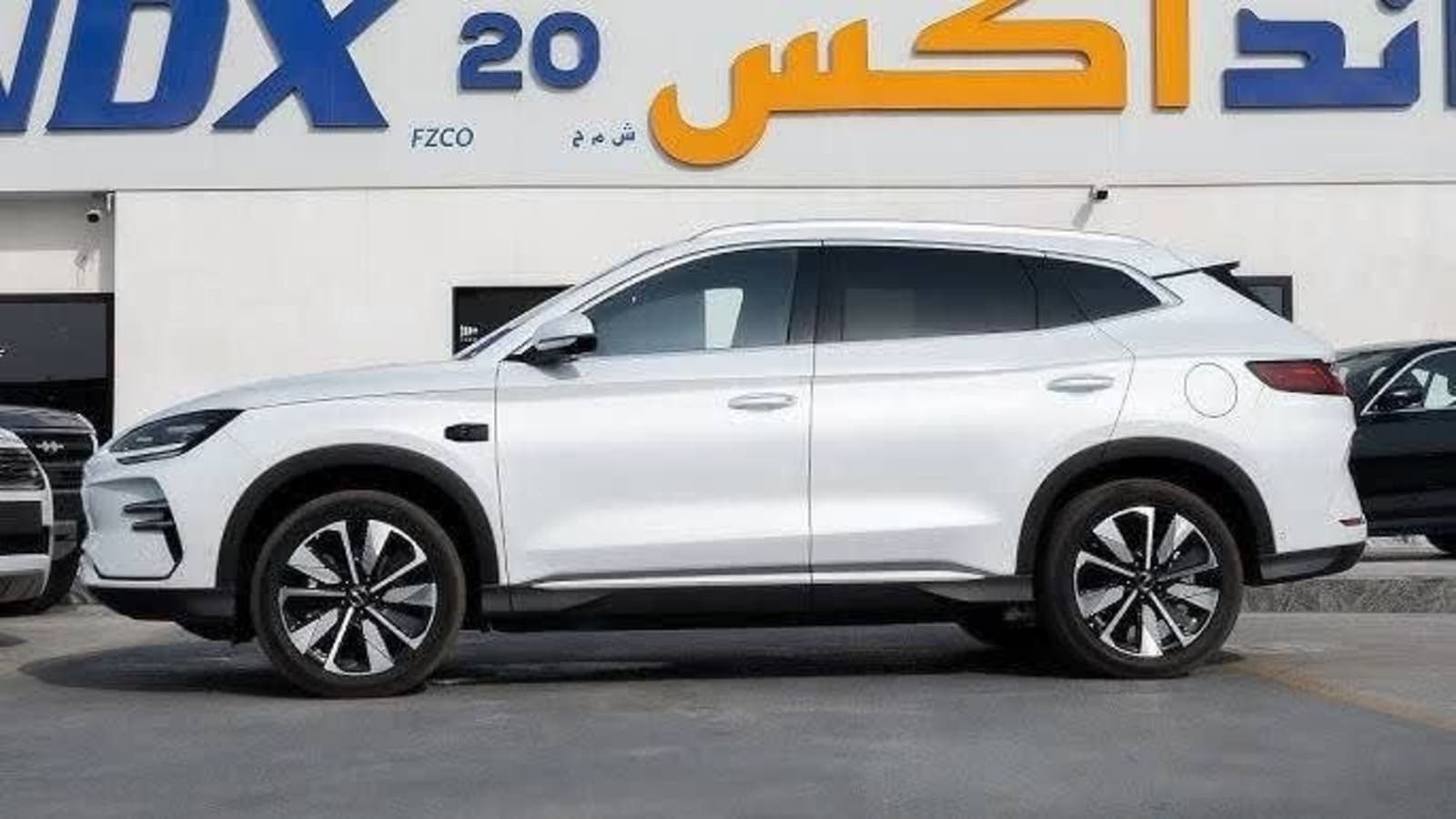2025 BYD Song Plus EV — photo 2